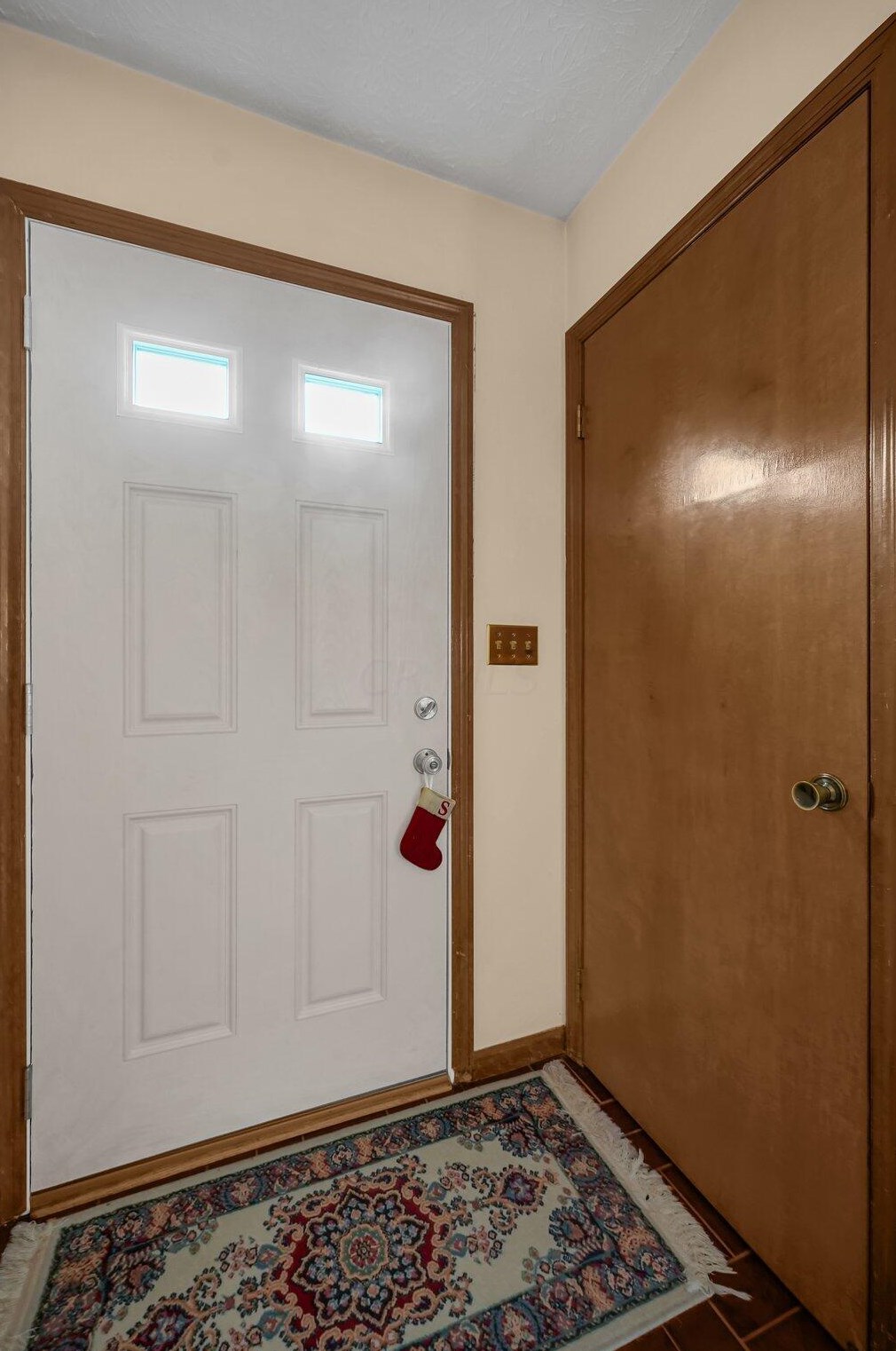 5280 Wood Run Blvd, Columbus OH 43220-7305 exterior