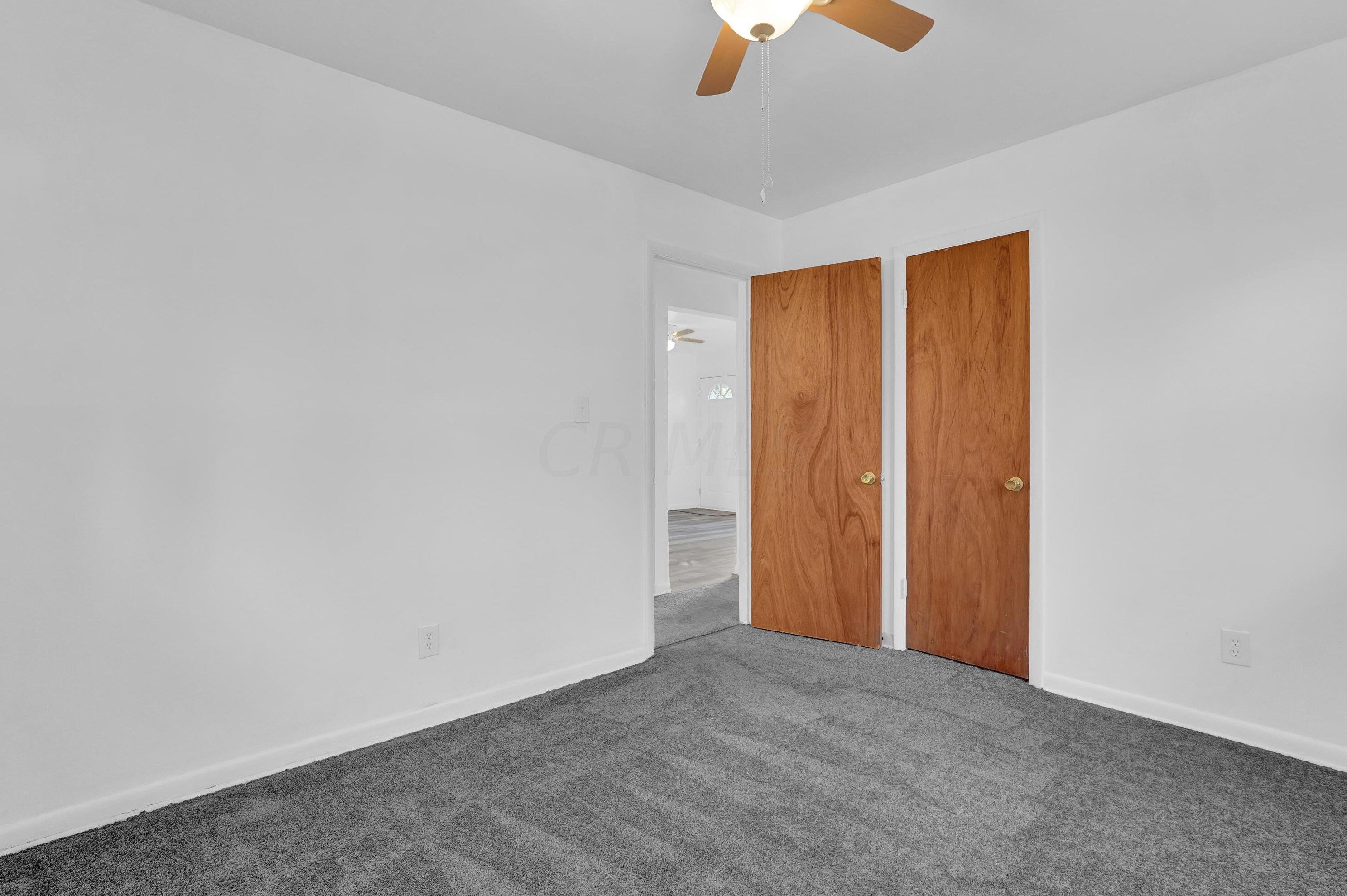 3760 Eisenhower Rd, Columbus OH  43224-2628 exterior