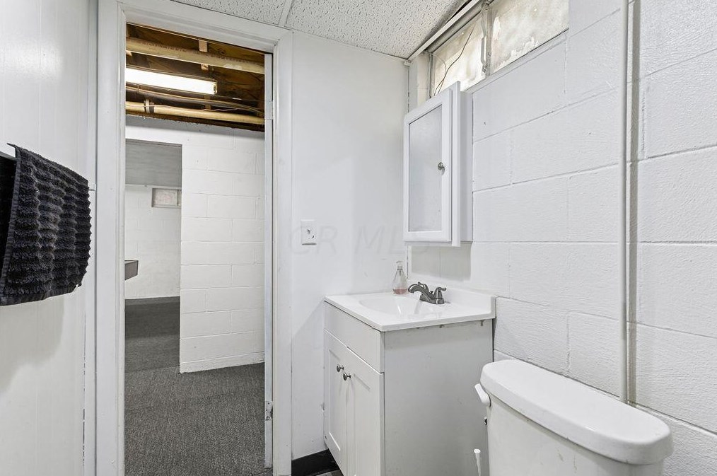 3885 Conway Dr, Columbus OH 43227-3324 exterior