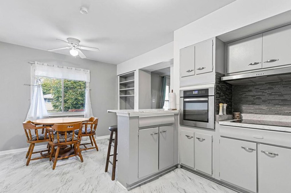 3885 Conway Dr, Columbus OH 43227-3324 exterior