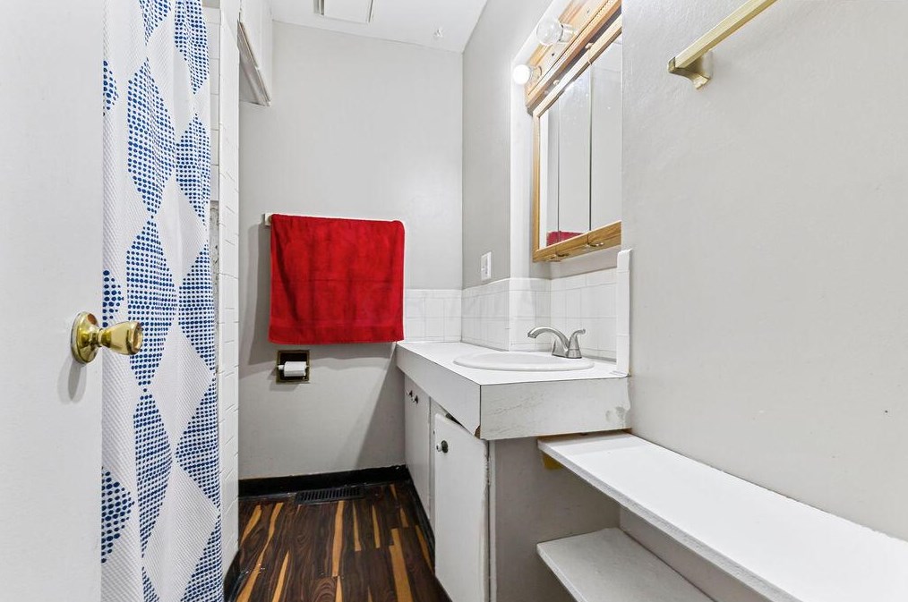 3885 Conway Dr, Columbus OH 43227-3324 exterior