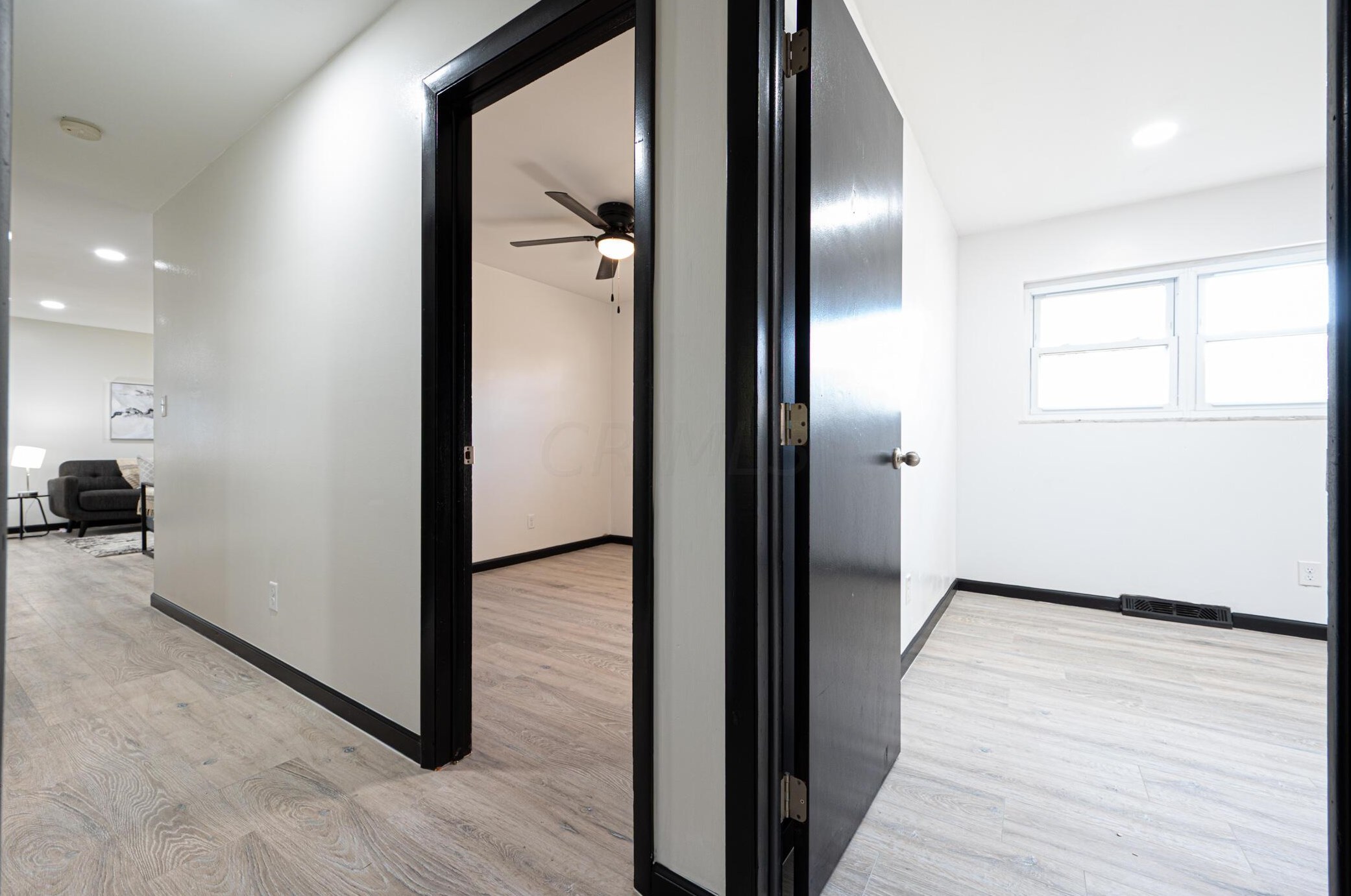 4824 Valley Forge Dr, Columbus OH  43229-6452 exterior