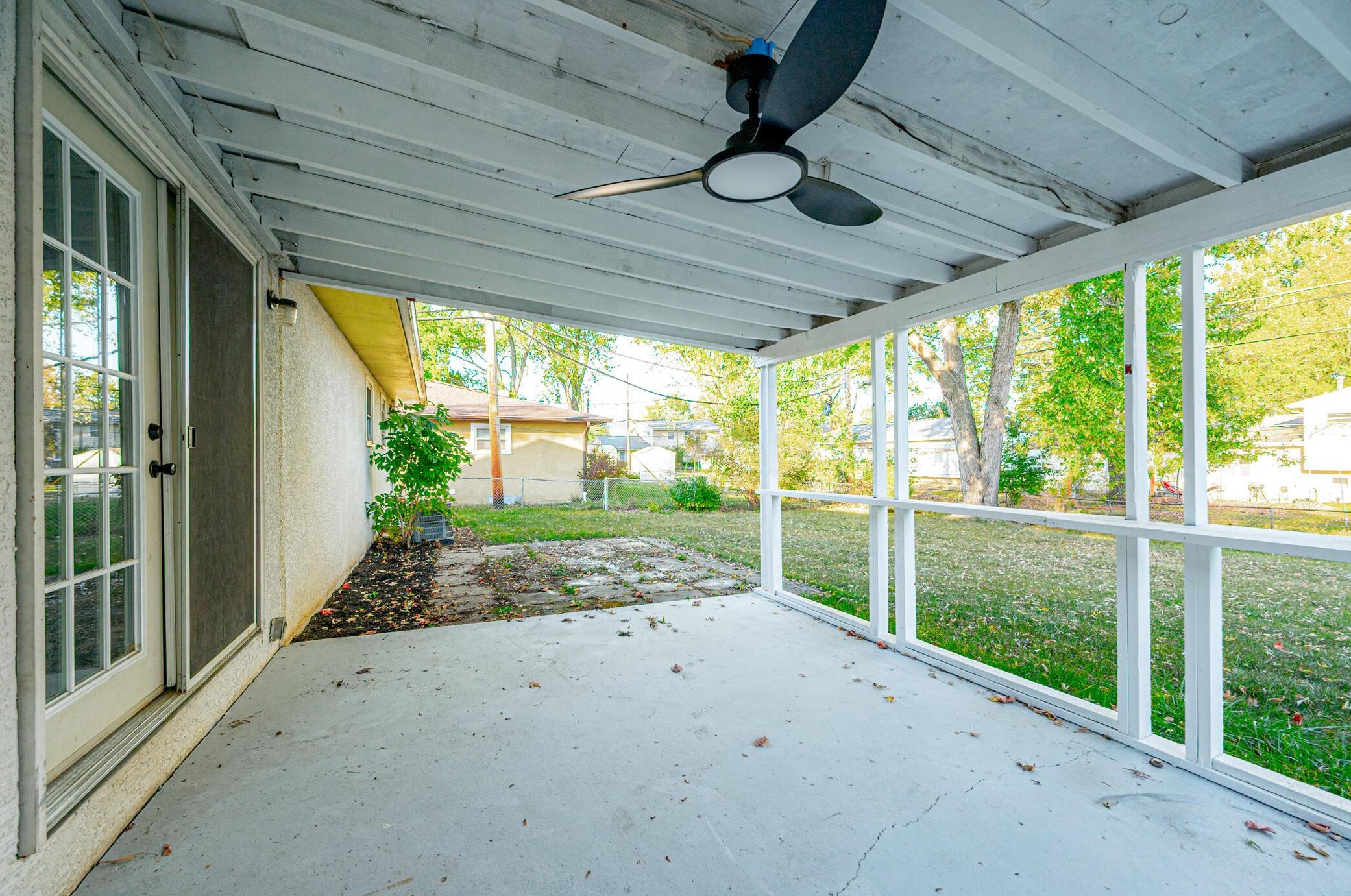 4824 Valley Forge Dr, Columbus OH  43229-6452 exterior