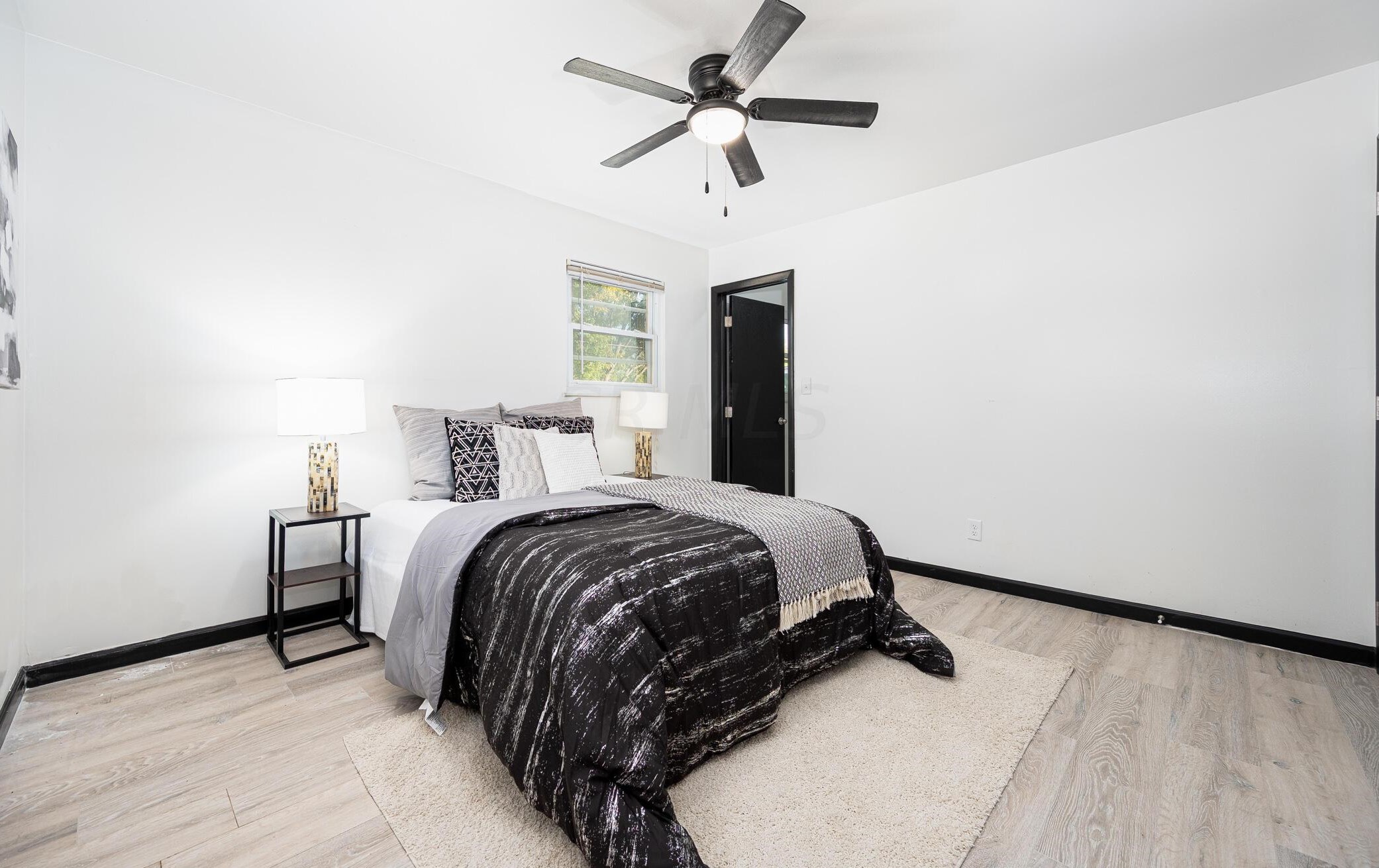 4824 Valley Forge Dr, Columbus OH  43229-6452 exterior