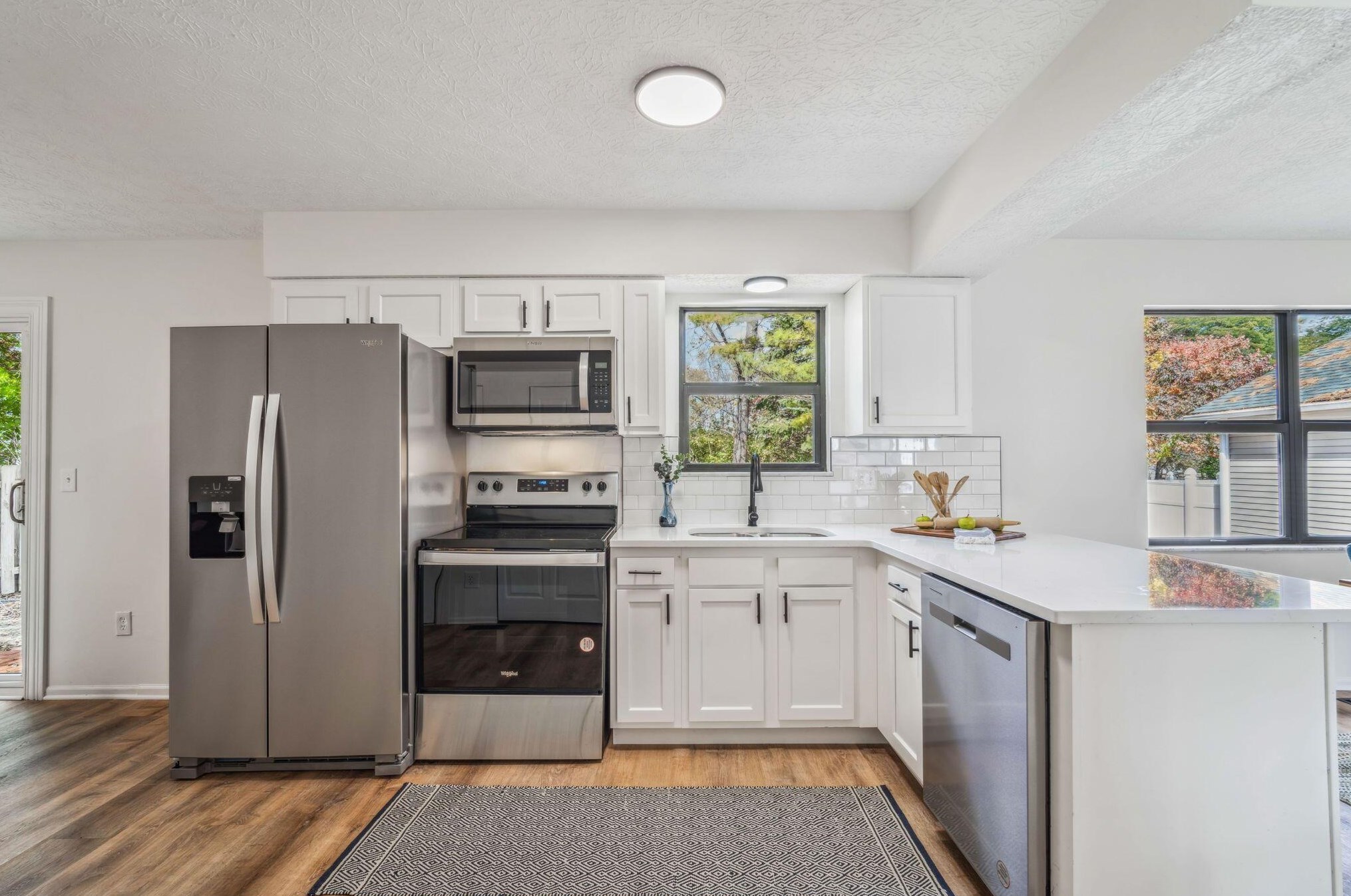 3784 Heatherglen Dr, Columbus OH 43221-5816 exterior