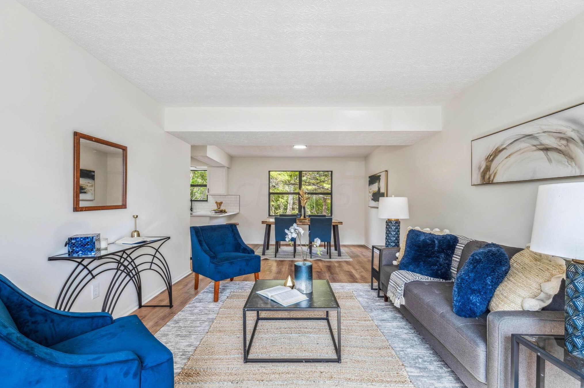 3784 Heatherglen Dr, Columbus OH 43221-5816 exterior