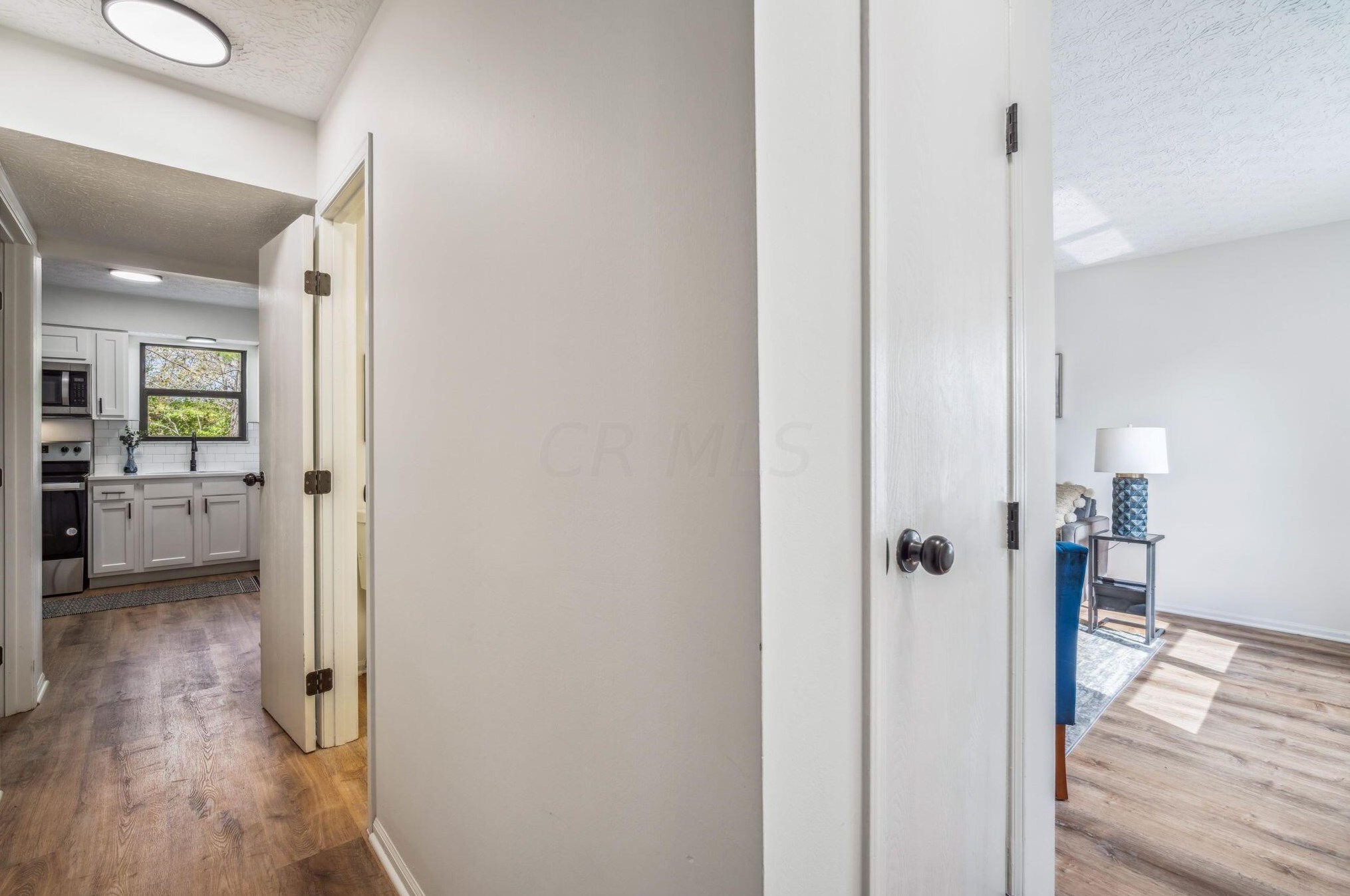 3784 Heatherglen Dr, Columbus OH 43221-5816 exterior