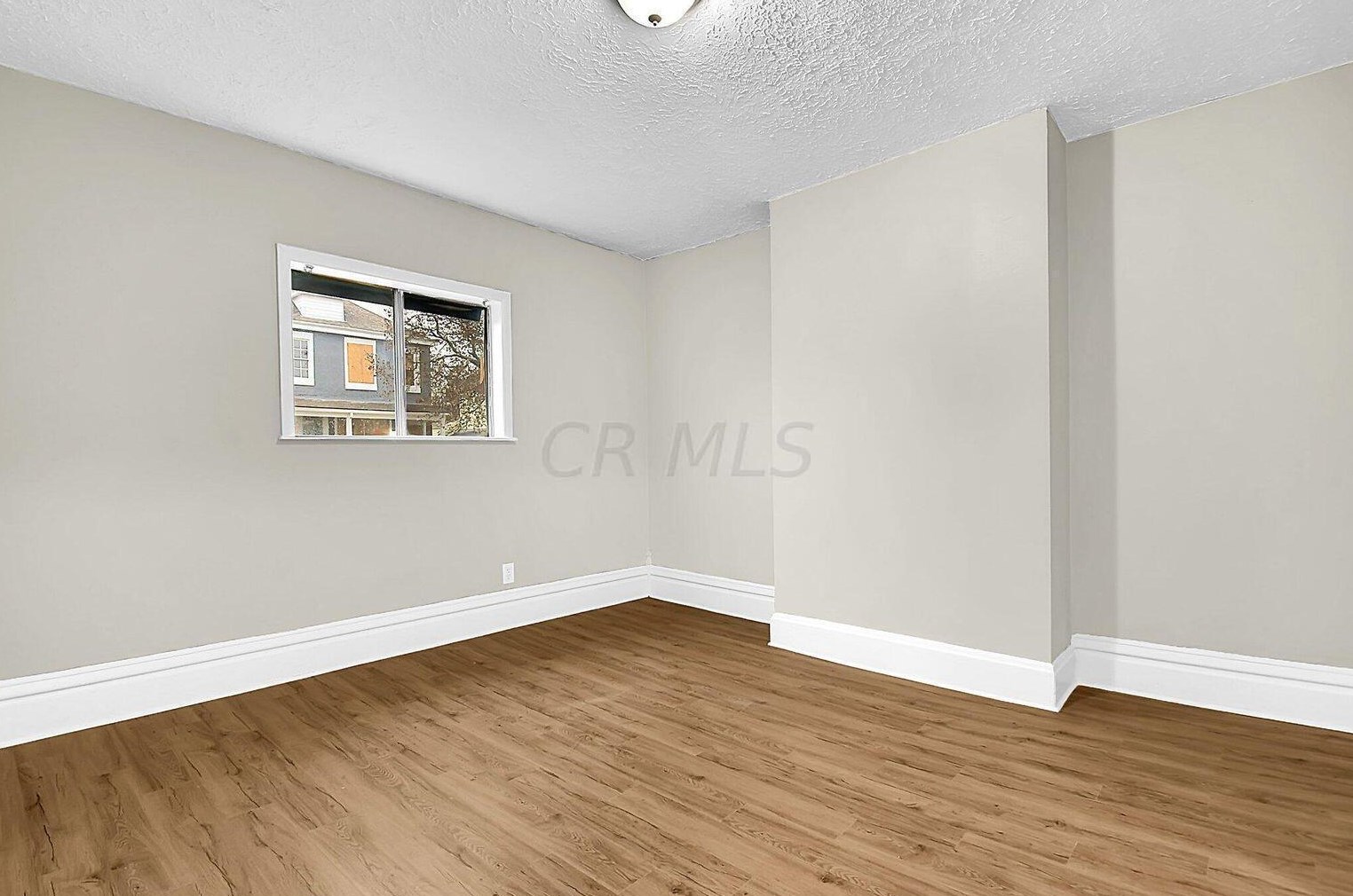 201 Yale Ave, Columbus OH  43222-2301 exterior