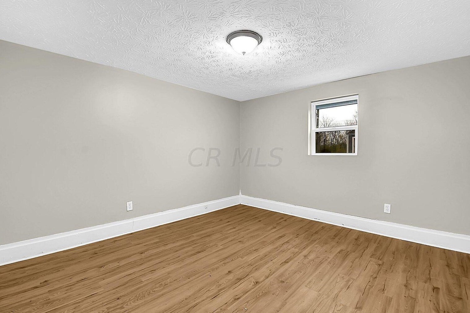 201 Yale Ave, Columbus OH  43222-2301 exterior