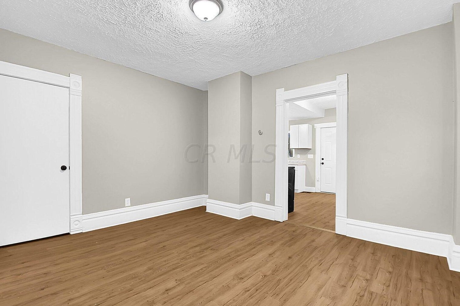 201 Yale Ave, Columbus OH  43222-2301 exterior