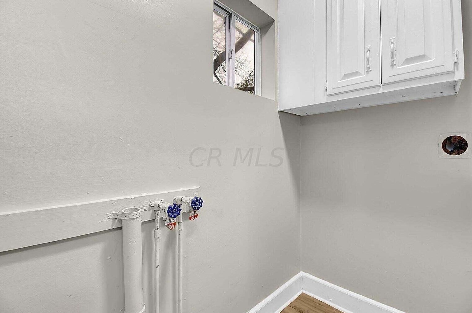 201 Yale Ave, Columbus OH  43222-2301 exterior