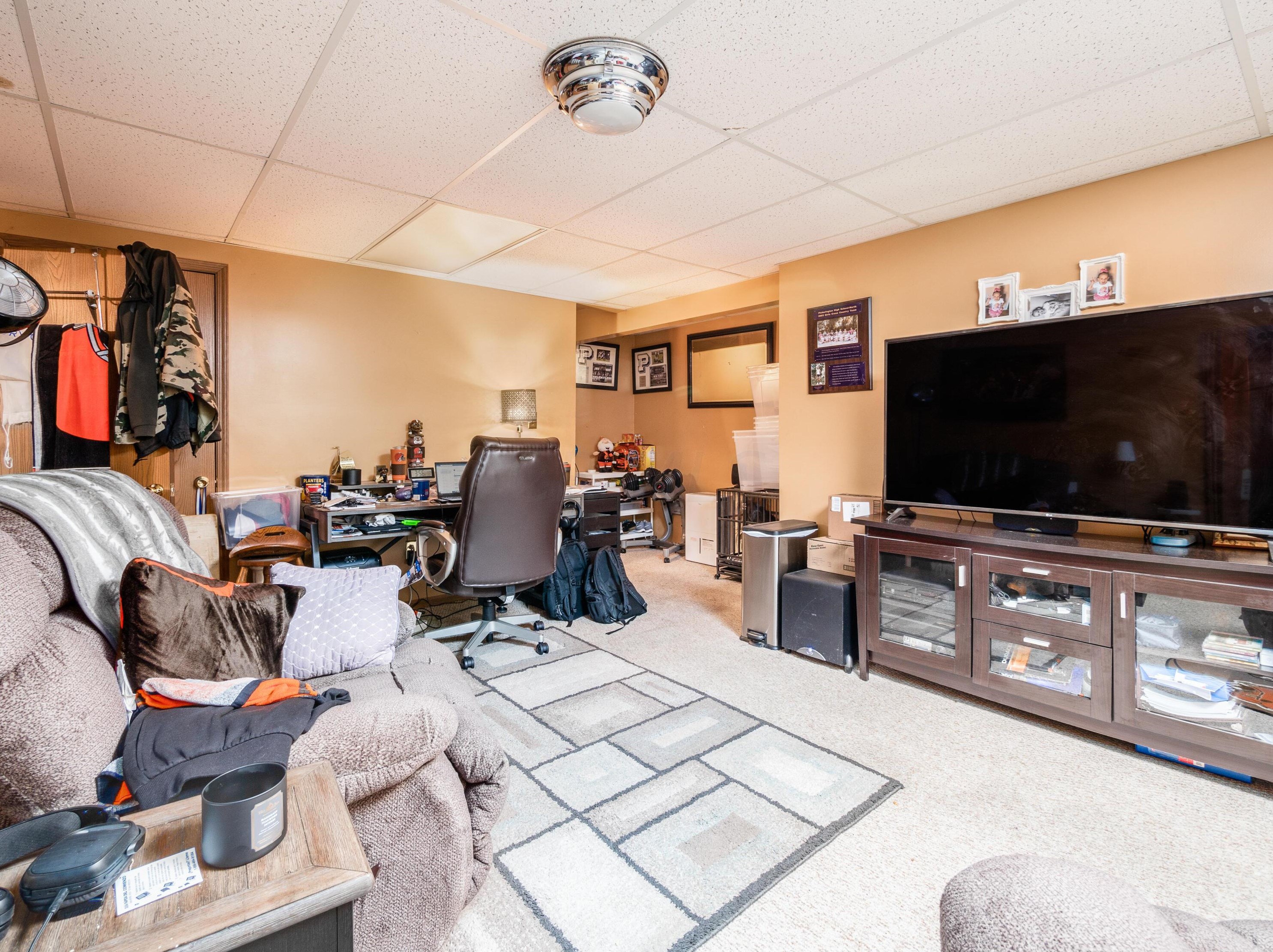 9589 Refugee Rd, Pickerington OH  43147-9640 exterior