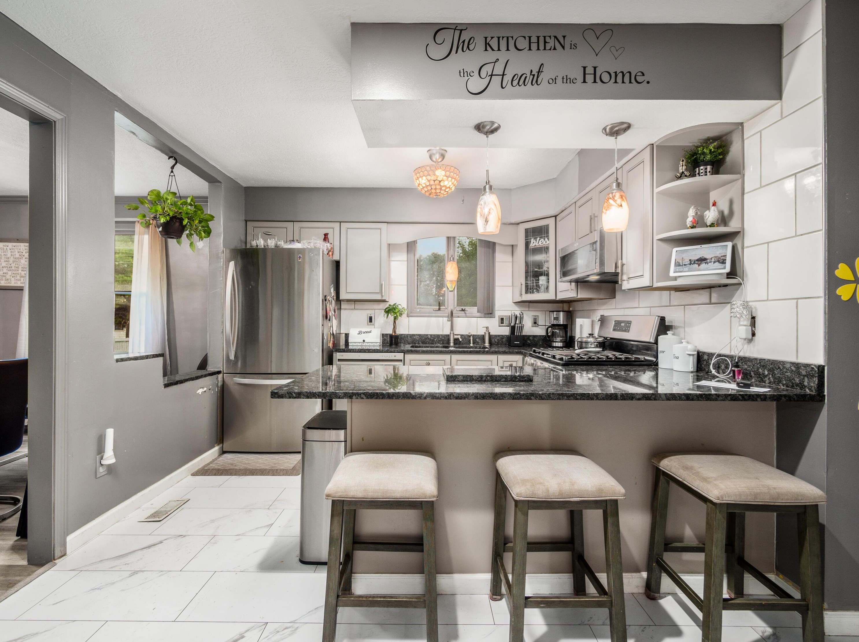 9589 Refugee Rd, Pickerington OH  43147-9640 exterior