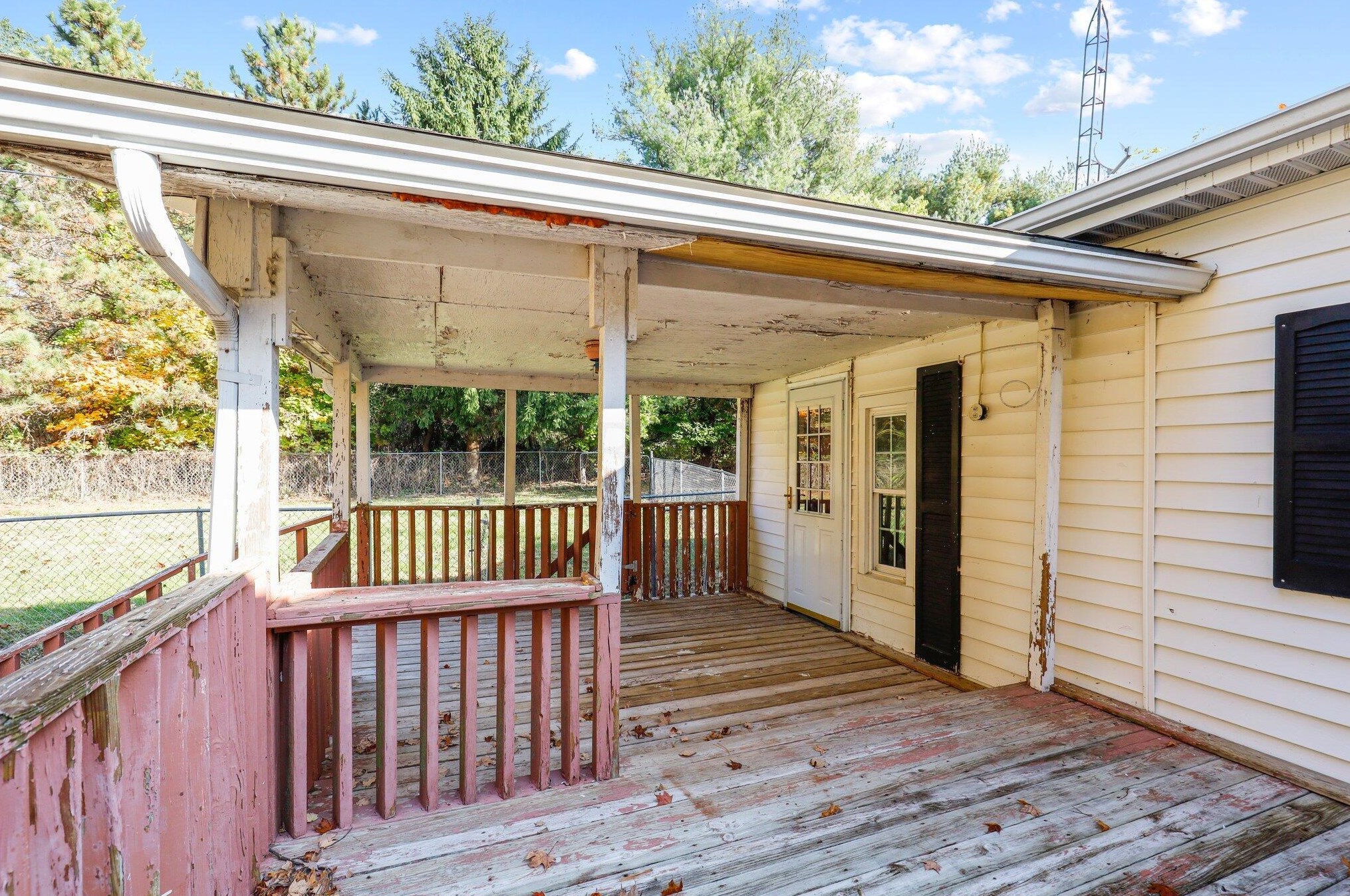 5858 Sunnyside Rd, Granville OH  43023-9732 exterior