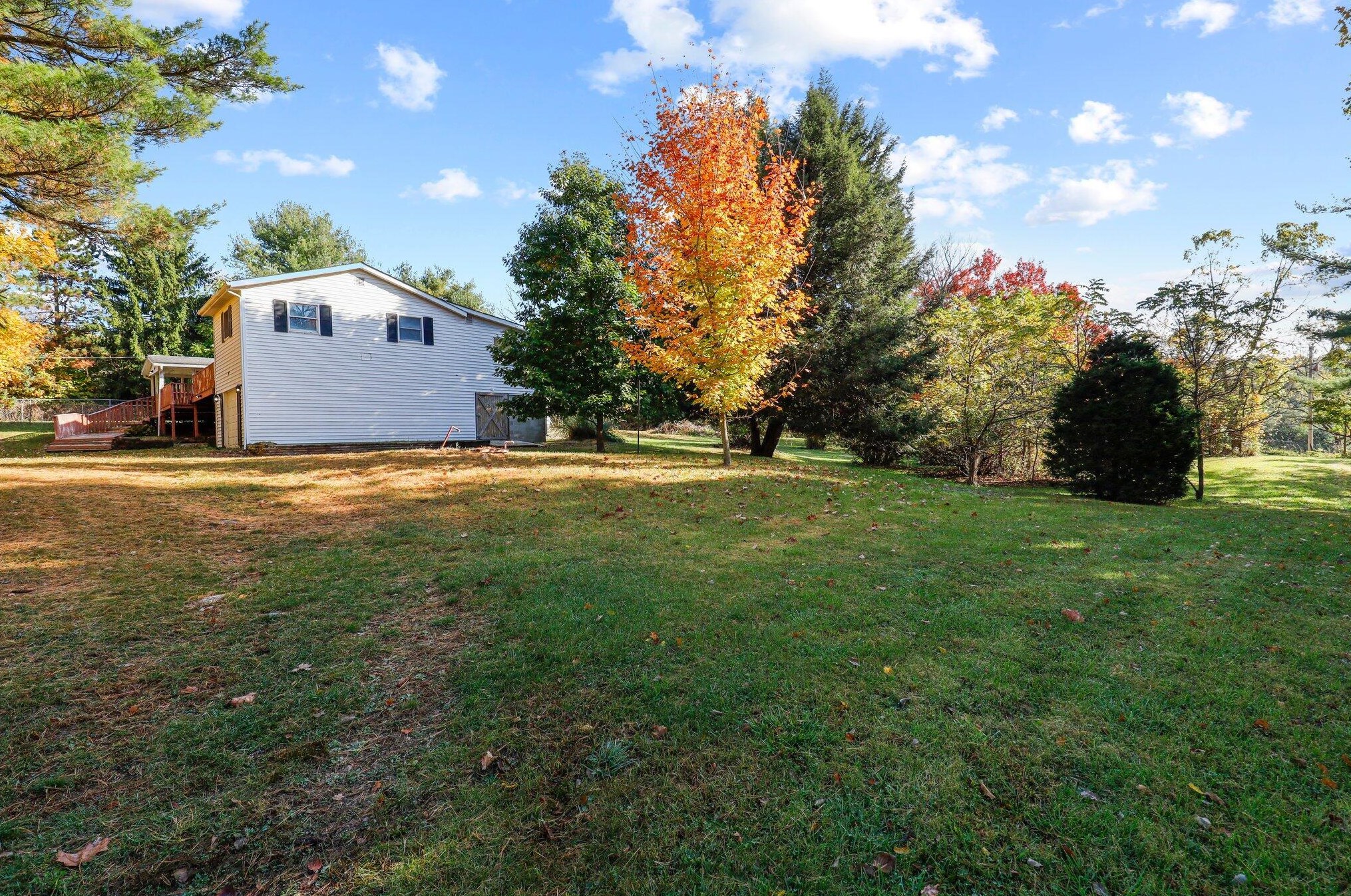 5858 Sunnyside Rd, Granville OH  43023-9732 exterior