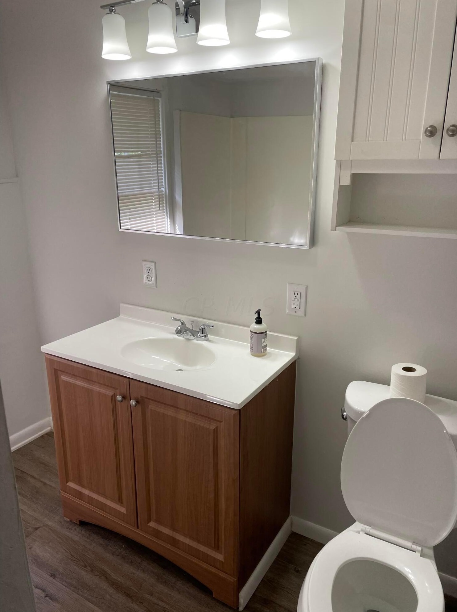 1060 Lockbourne Rd, Columbus OH 43206-1629 exterior