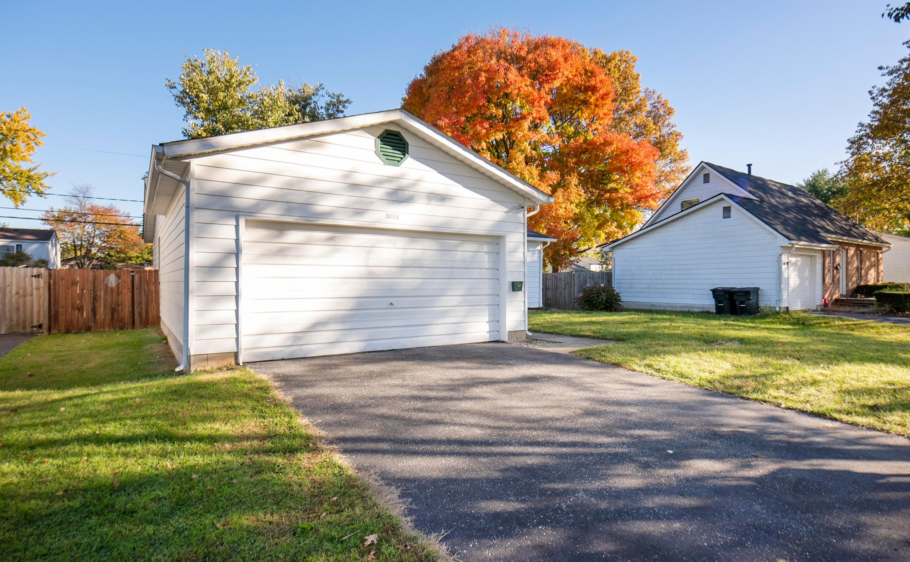 5012 Brewster Dr, Columbus OH  43232-6255 exterior