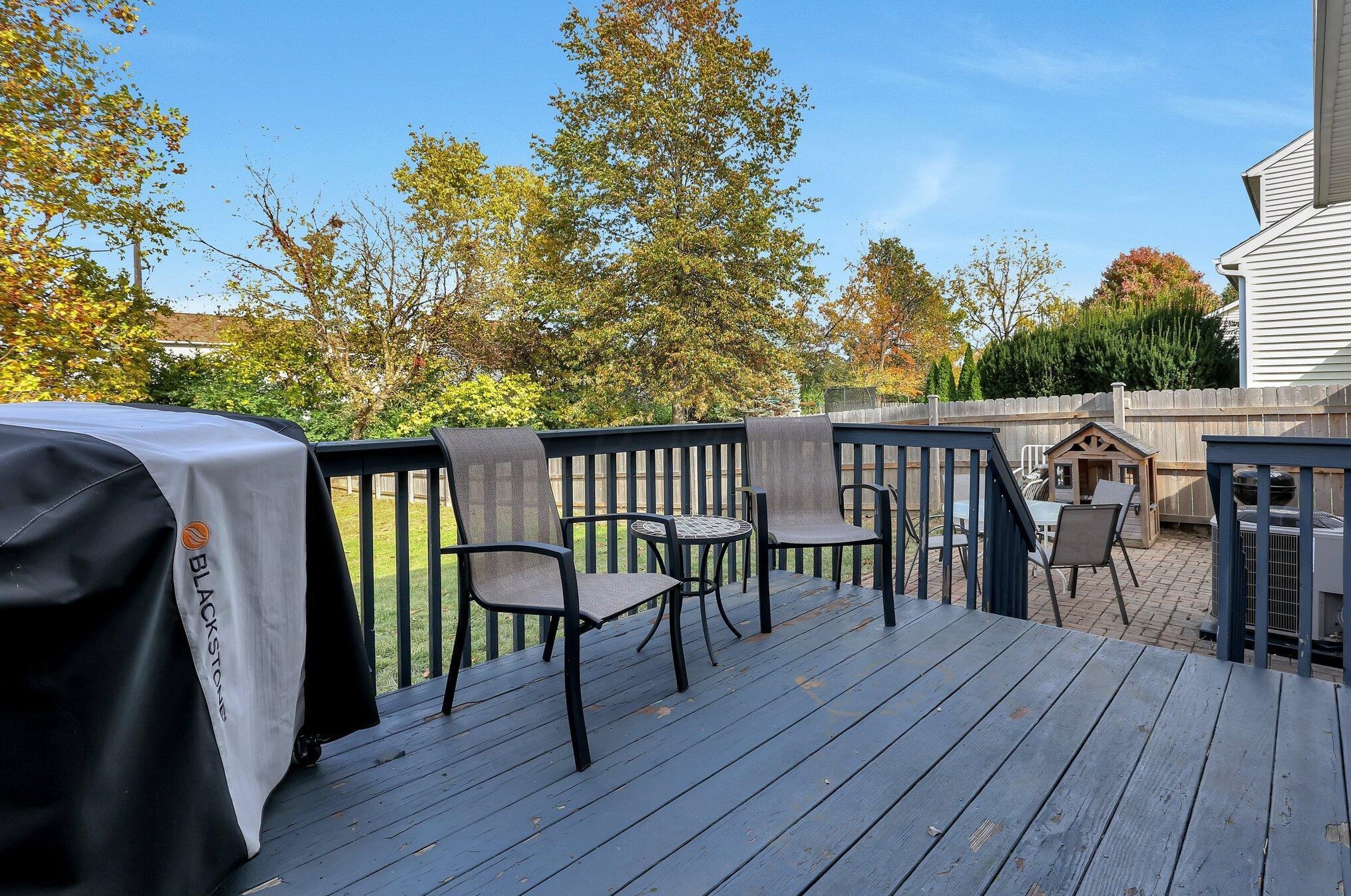 3202 Mccutcheon Crossing Dr, Columbus OH  43219-5025 exterior