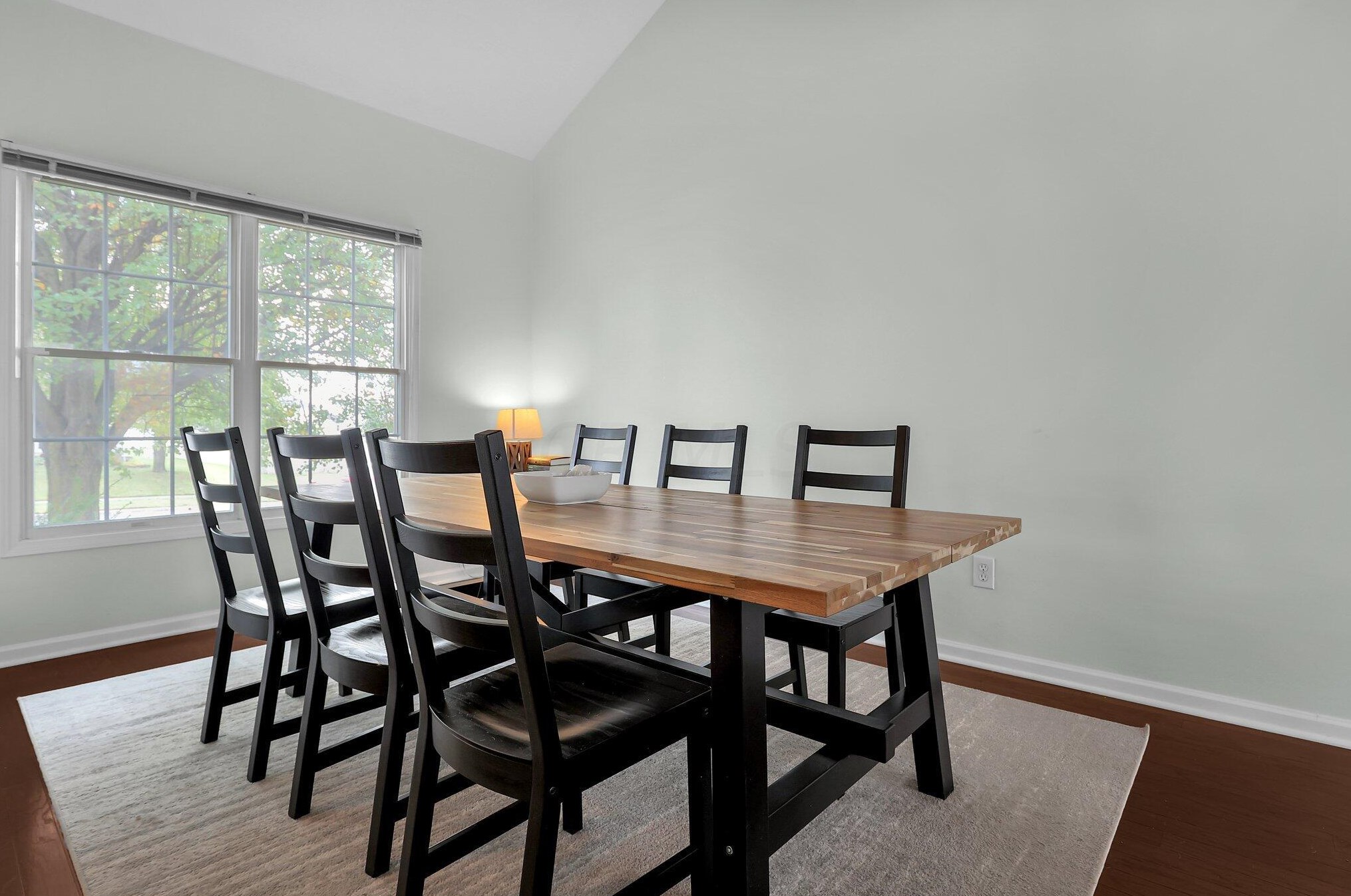 3202 Mccutcheon Crossing Dr, Columbus OH  43219-5025 exterior