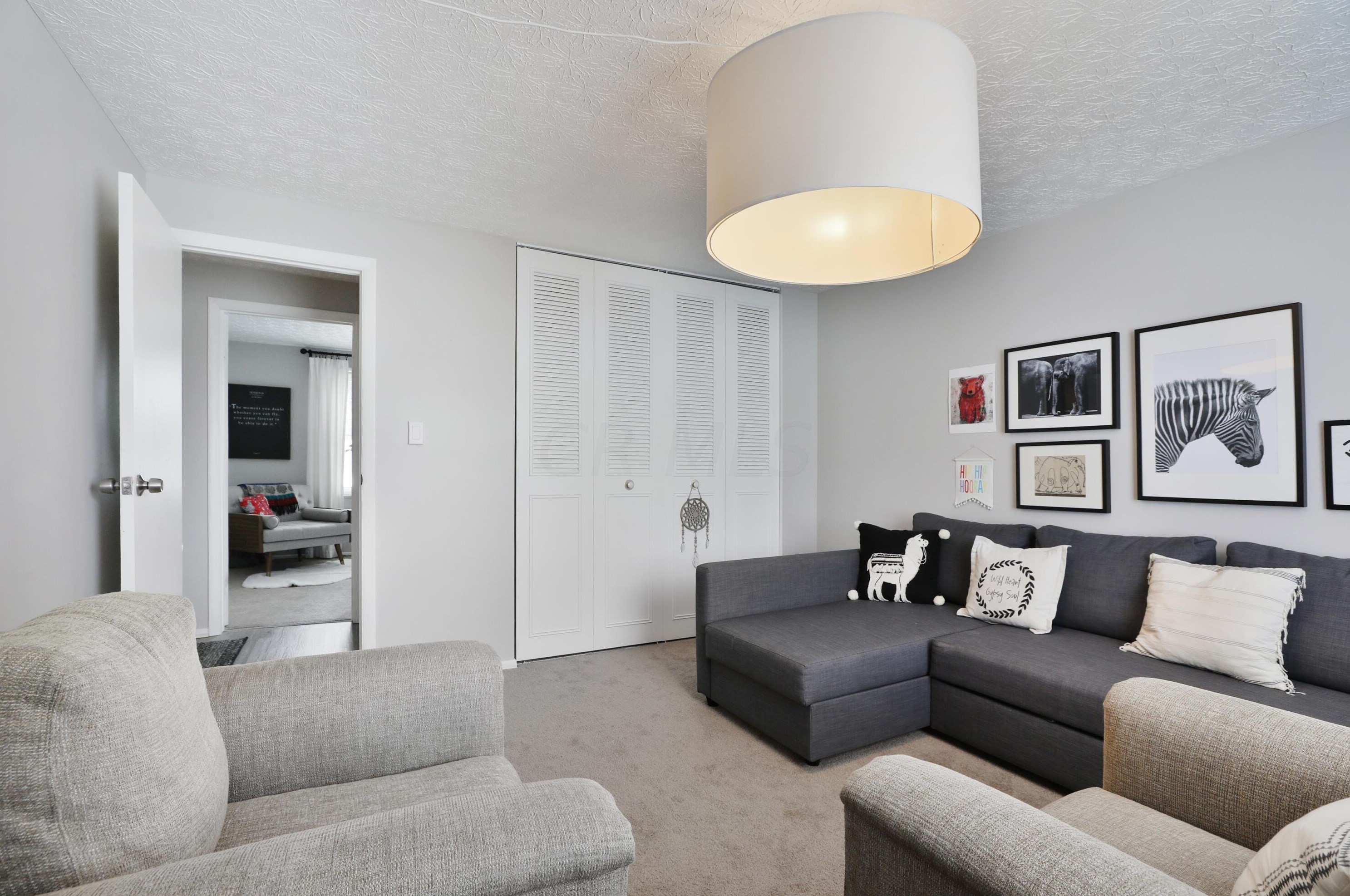 1678 Parkgate Rd, Columbus OH  43229-2004 exterior