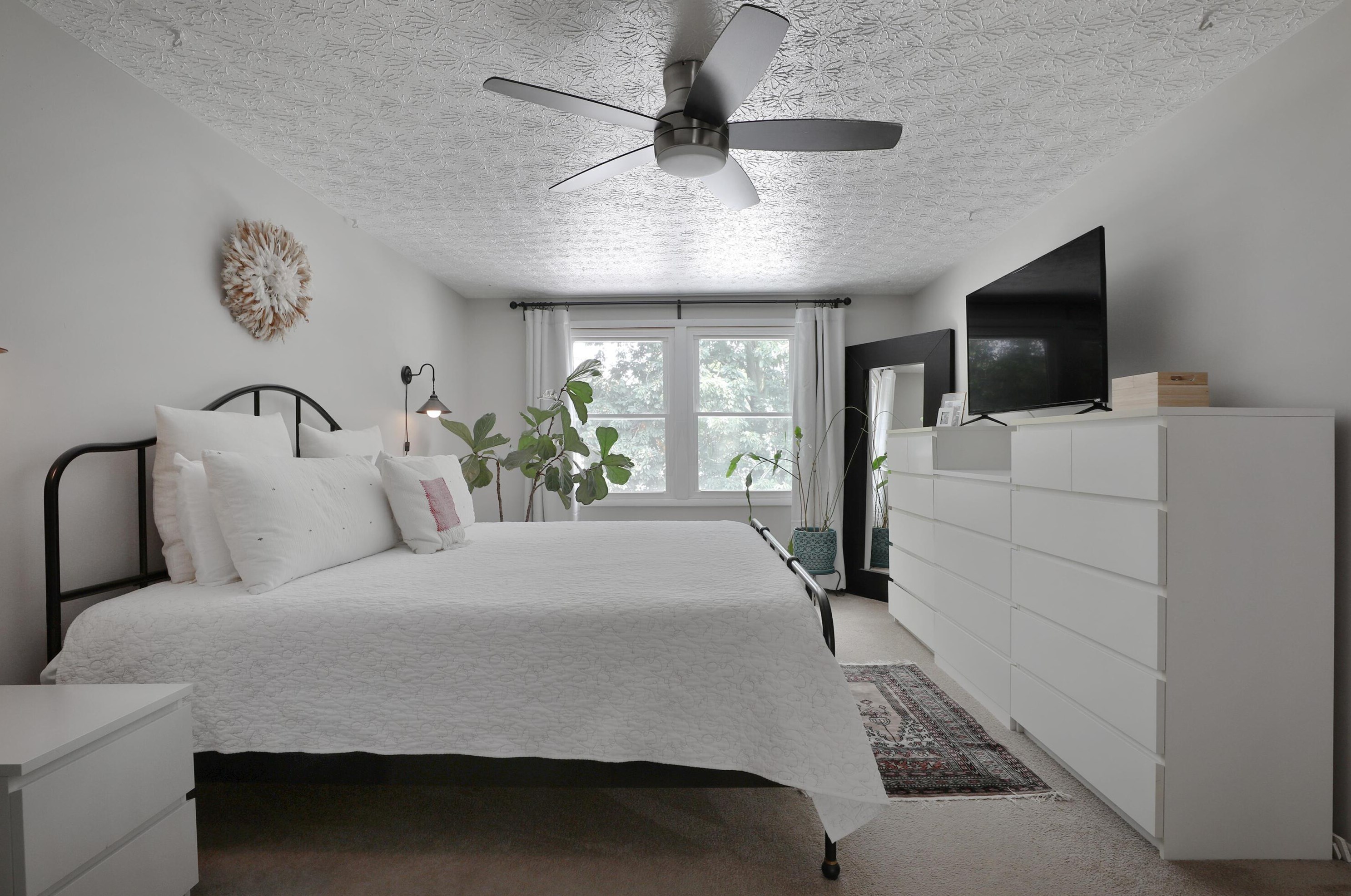 1678 Parkgate Rd, Columbus OH  43229-2004 exterior