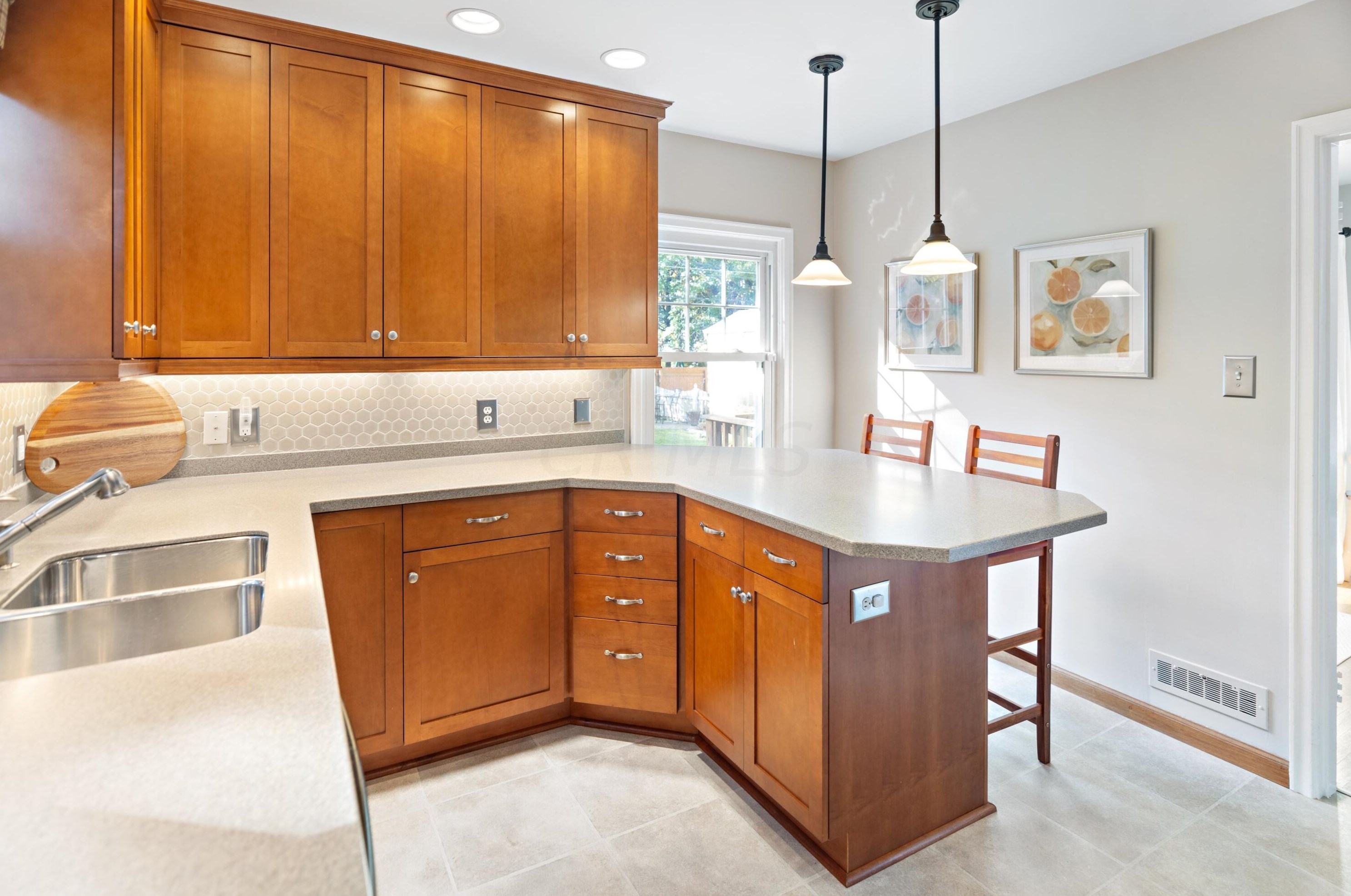 435 Arden Rd, Columbus OH  43214-3764 exterior