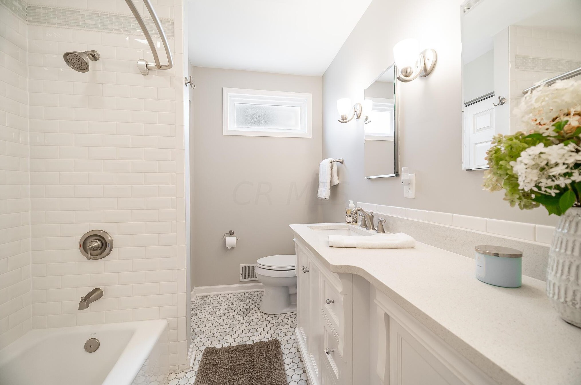 435 Arden Rd, Columbus OH  43214-3764 exterior