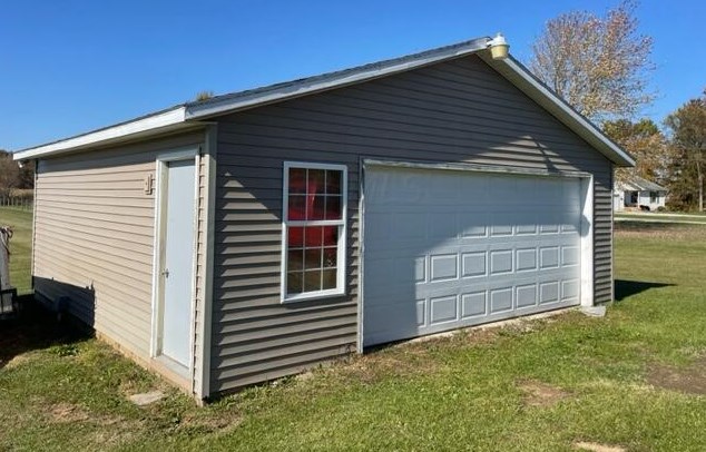 13711 Drury Rd, Centerburg OH  43011-9311 exterior