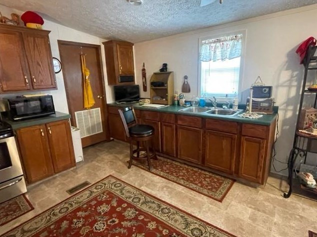13711 Drury Rd, Centerburg OH  43011-9311 exterior