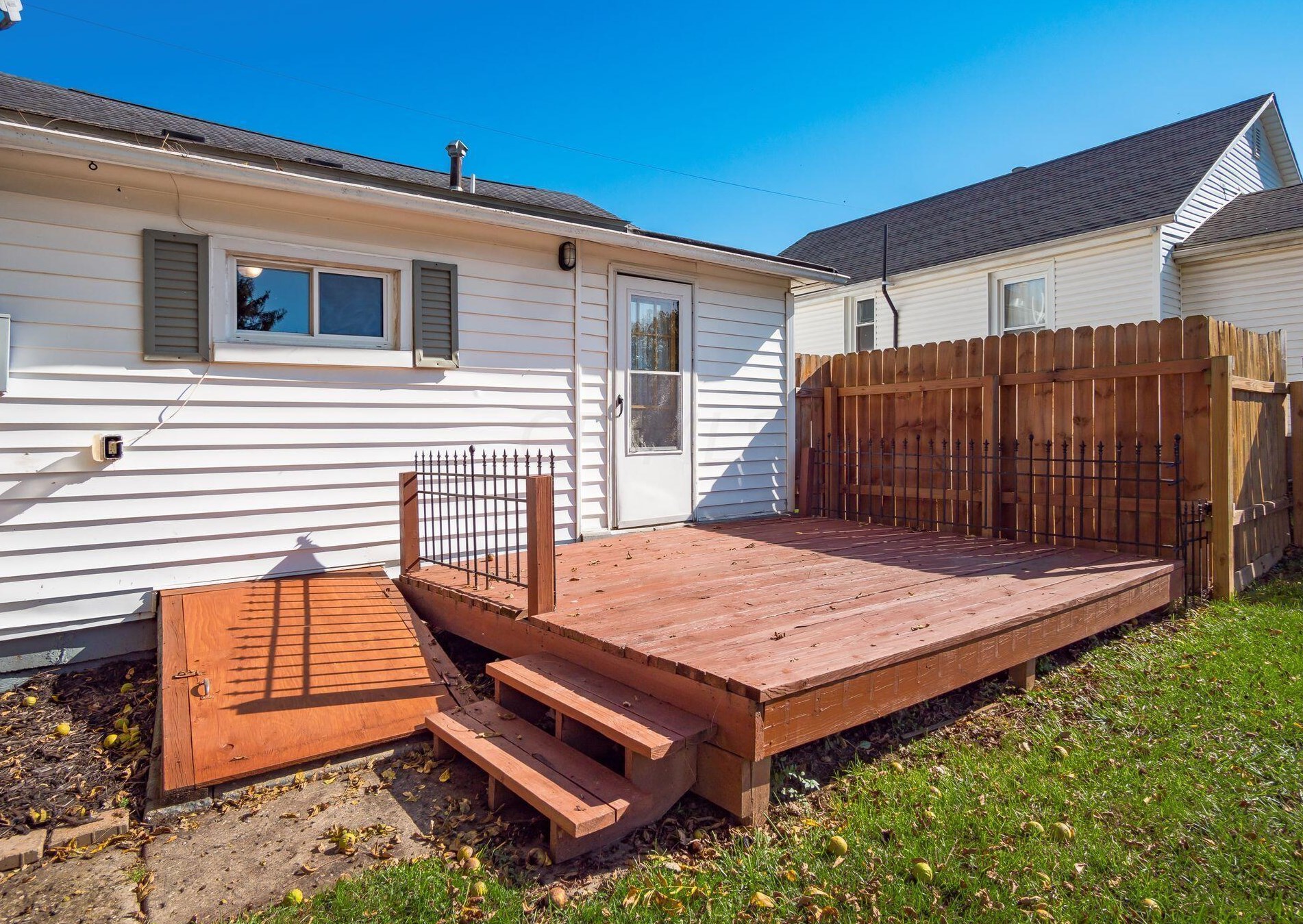 139 Fairview Blvd, Circleville OH  43113-1520 exterior