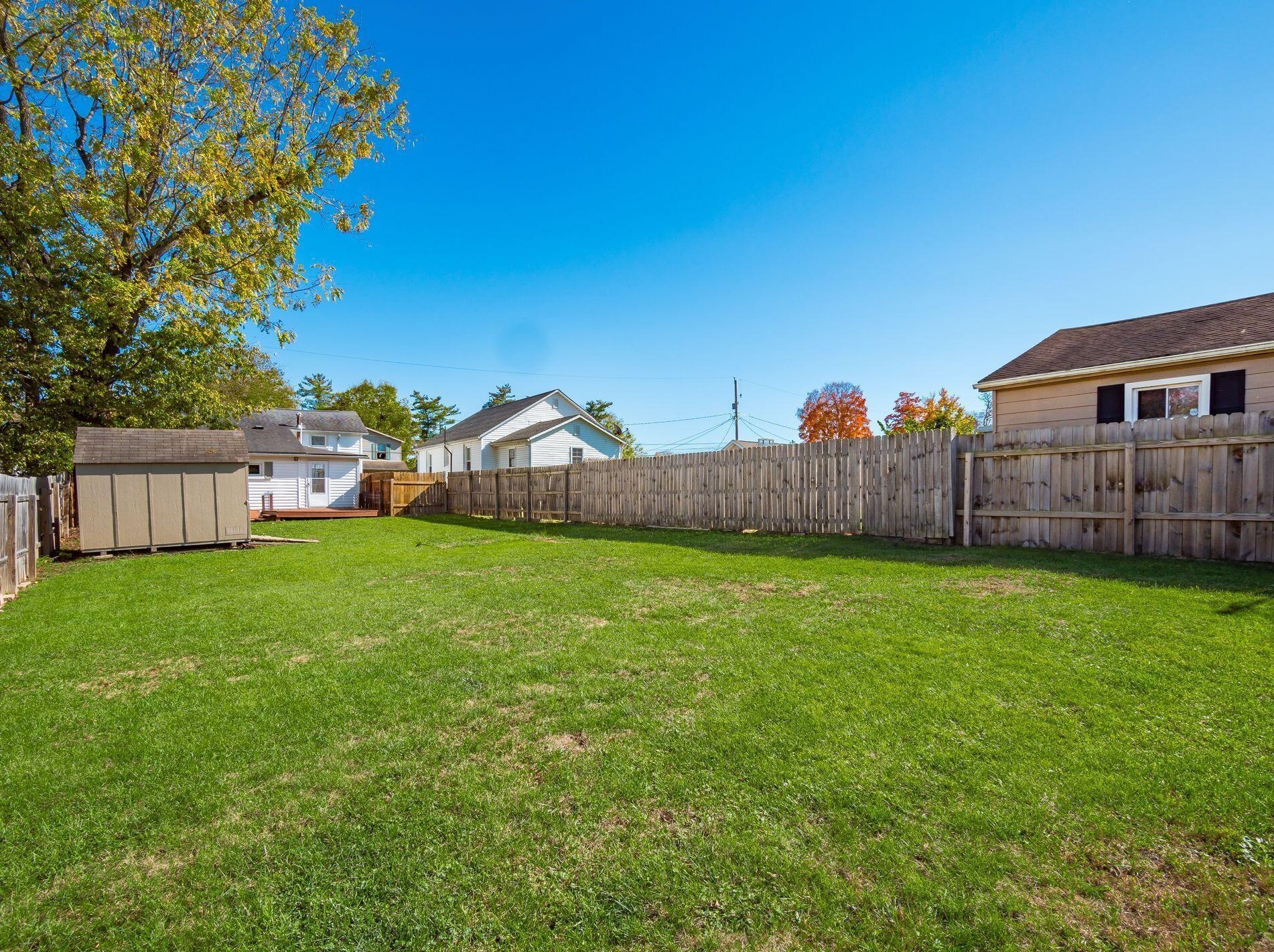 139 Fairview Blvd, Circleville OH  43113-1520 exterior