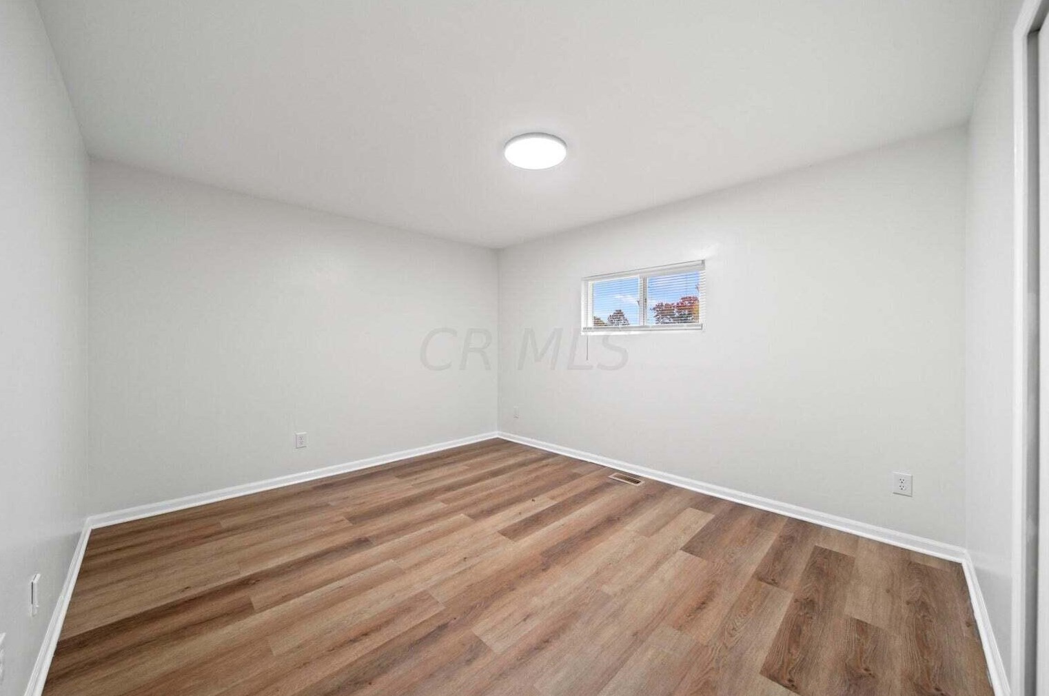 5361 Mendon Ct, Columbus OH  43232-5467 exterior