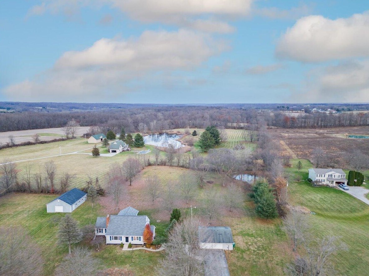 6818 Simmons Church Rd, Centerburg OH  43011-9488 exterior
