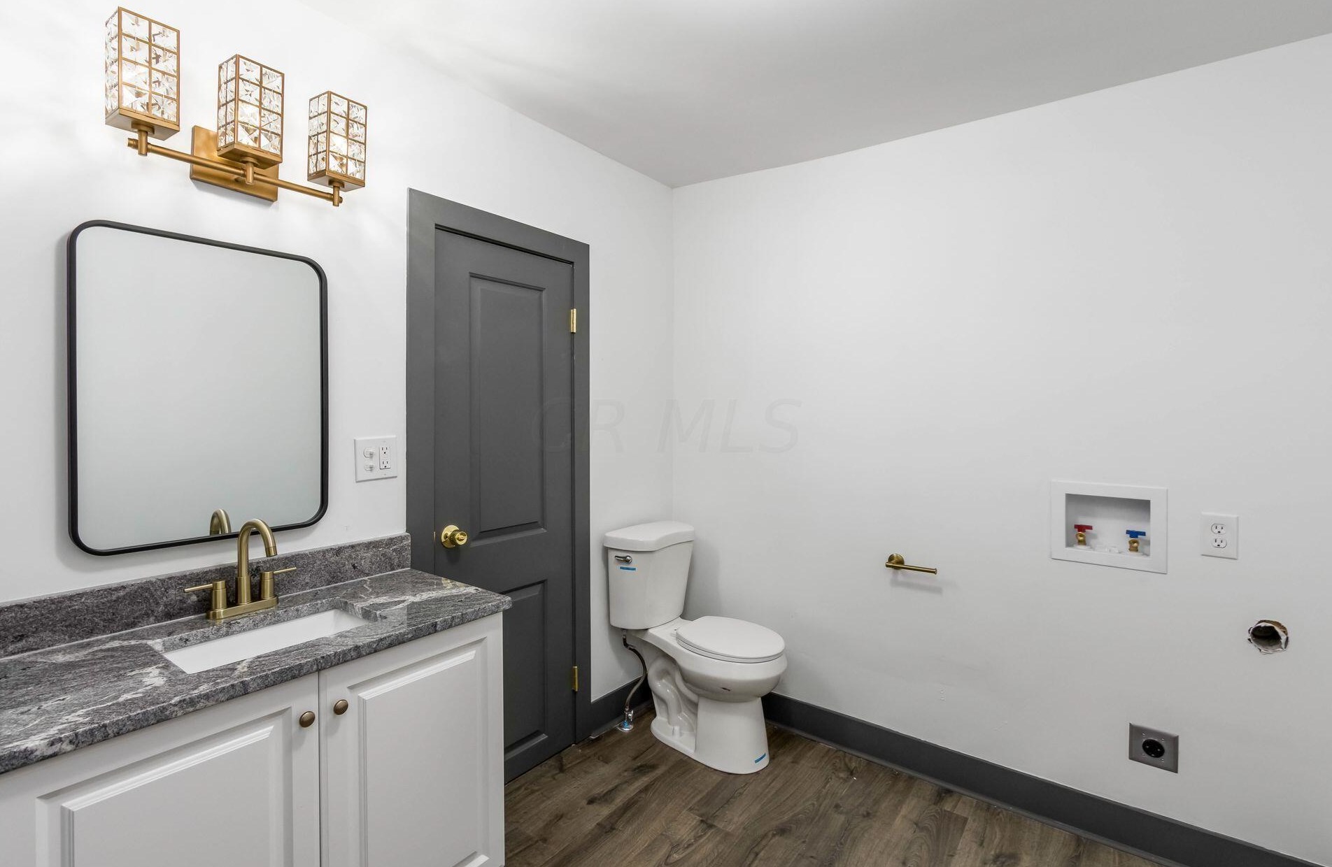 1571 Franklin Ave, Columbus OH 43085-3187 exterior