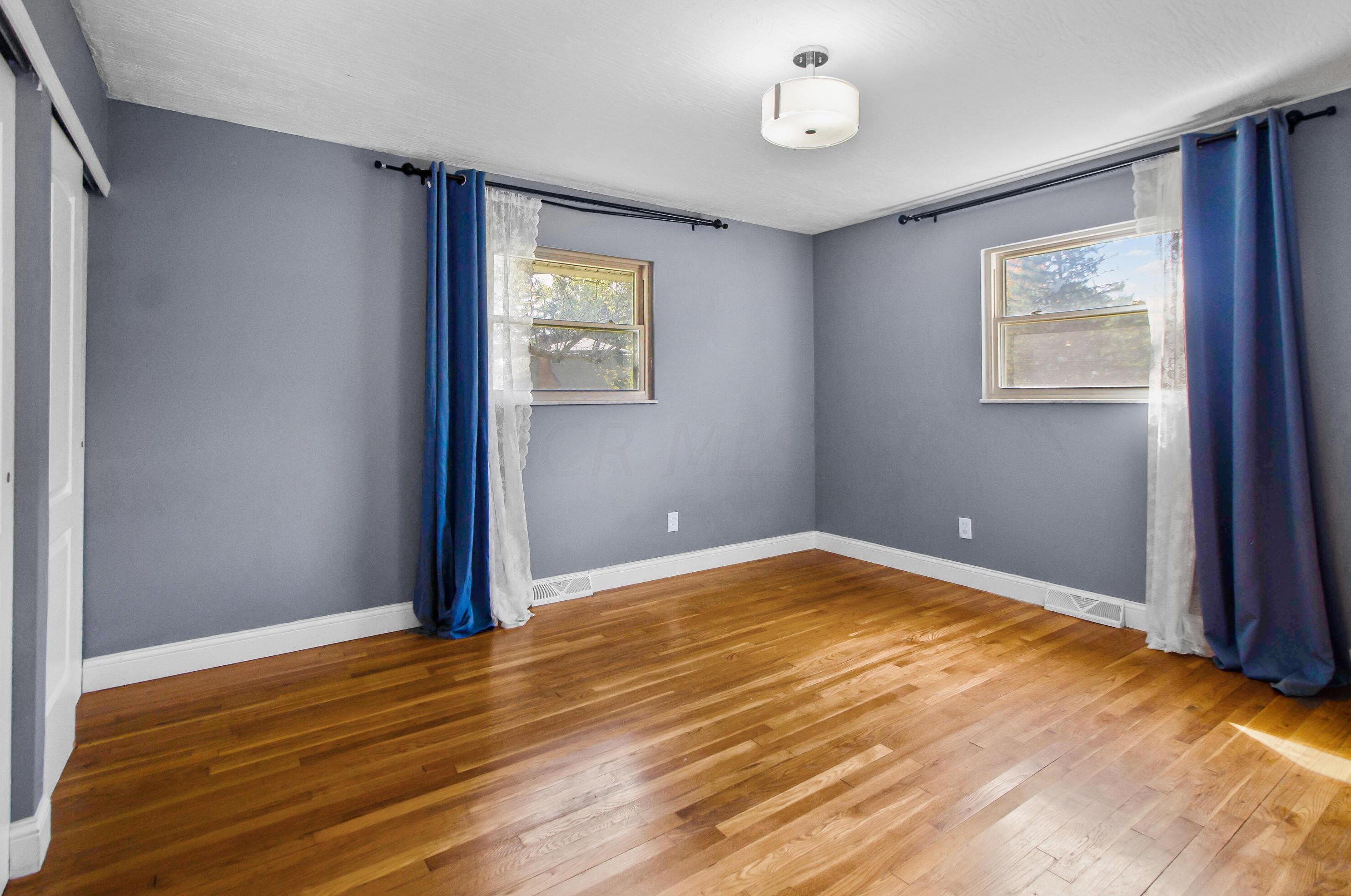 3254 Grey Fox Dr, Columbus OH 43230-1923 exterior