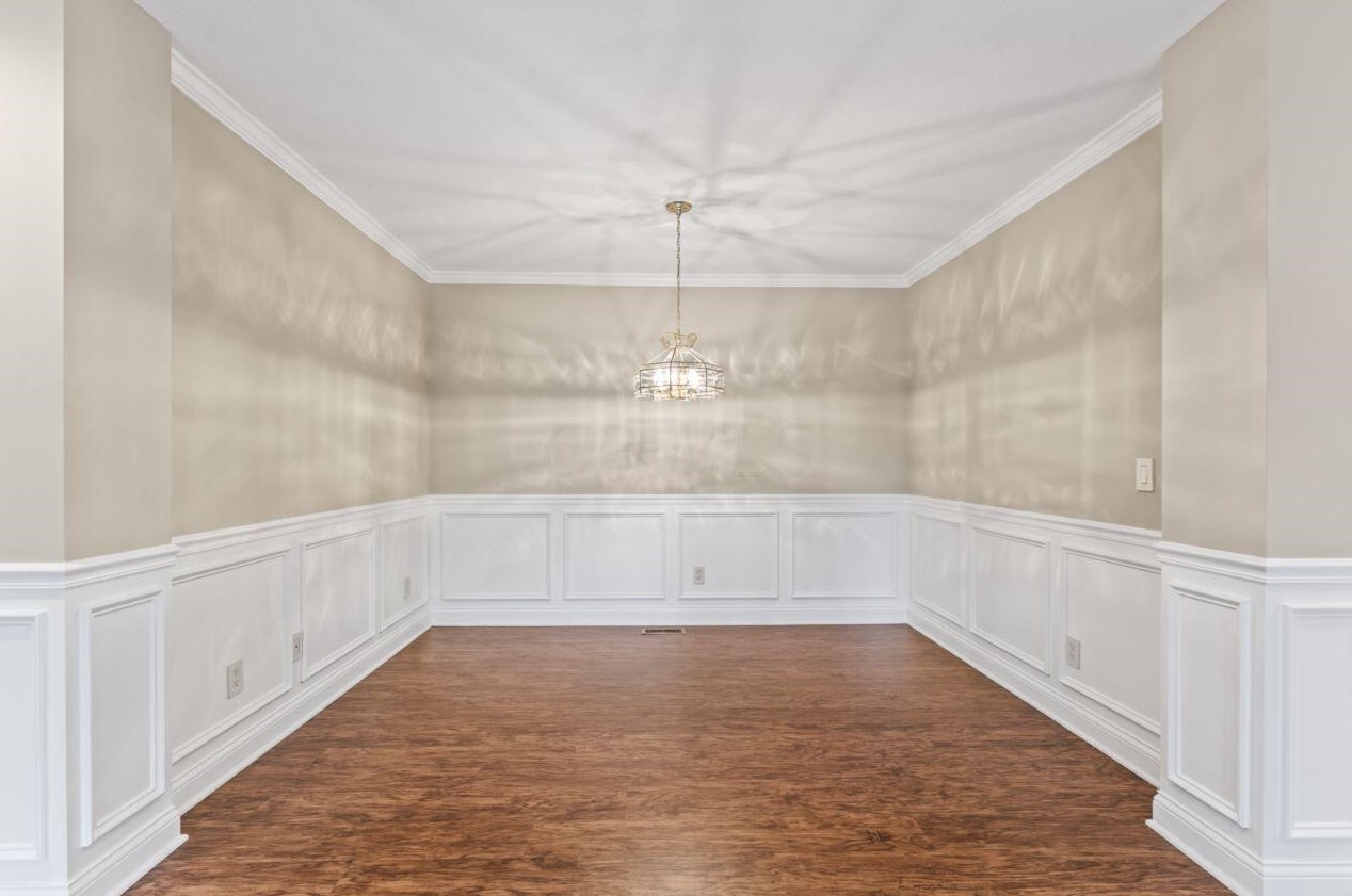 890 Augusta Glen Dr, Columbus OH  43235-5014 exterior