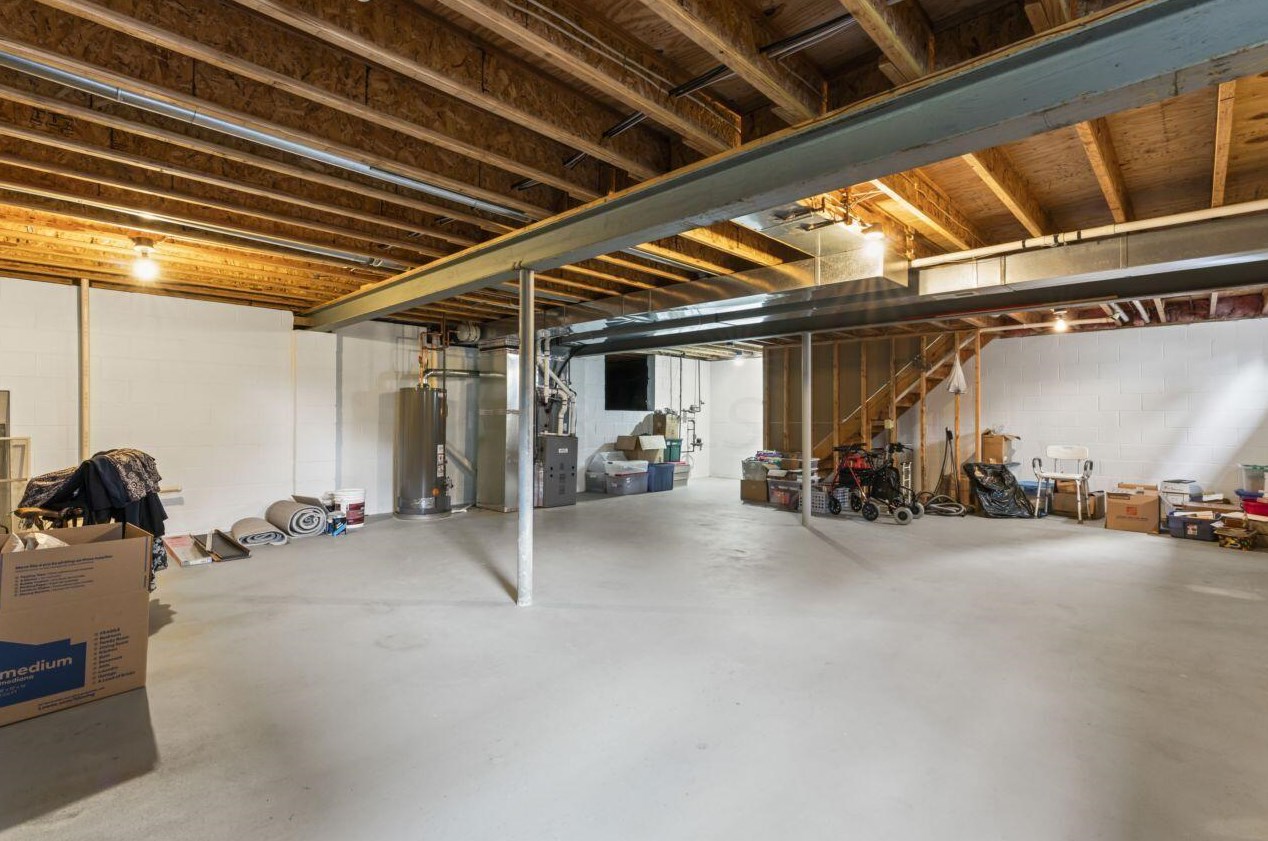 890 Augusta Glen Dr, Columbus OH  43235-5014 exterior