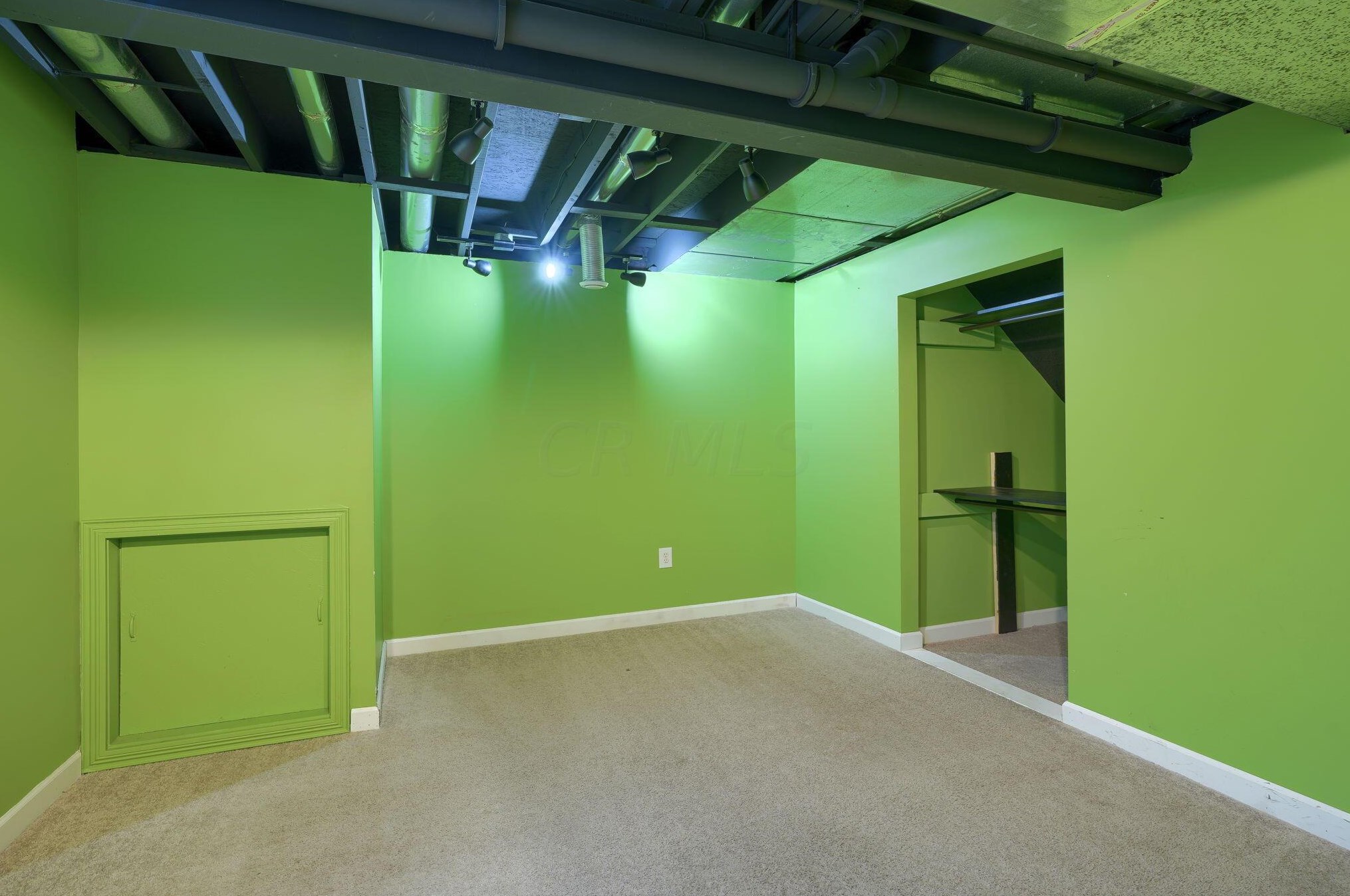 693 Brighton St, Pickerington OH  43147-8009 exterior