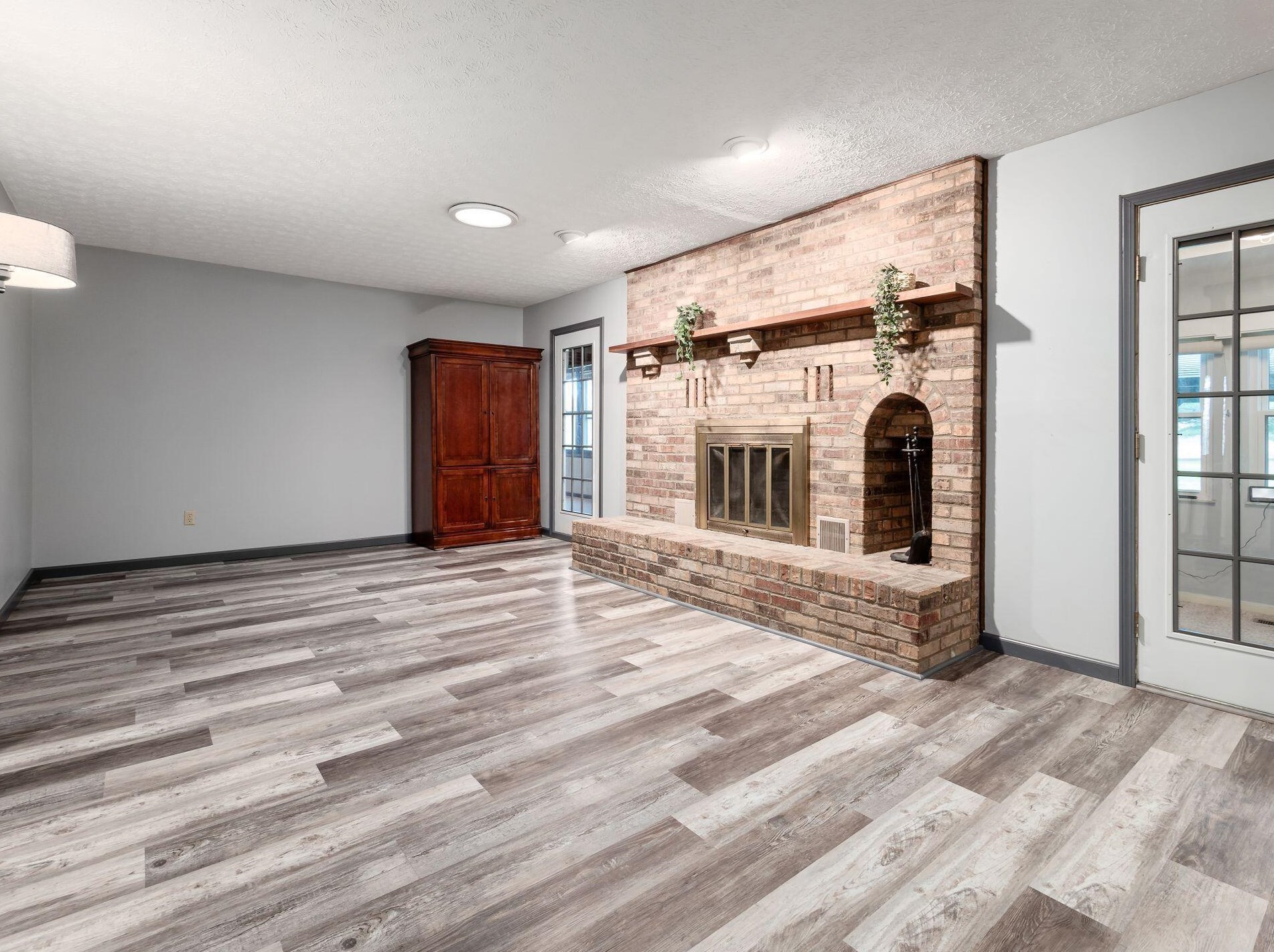 10495 Stoudertown Rd, Pickerington OH  43147-9456 exterior