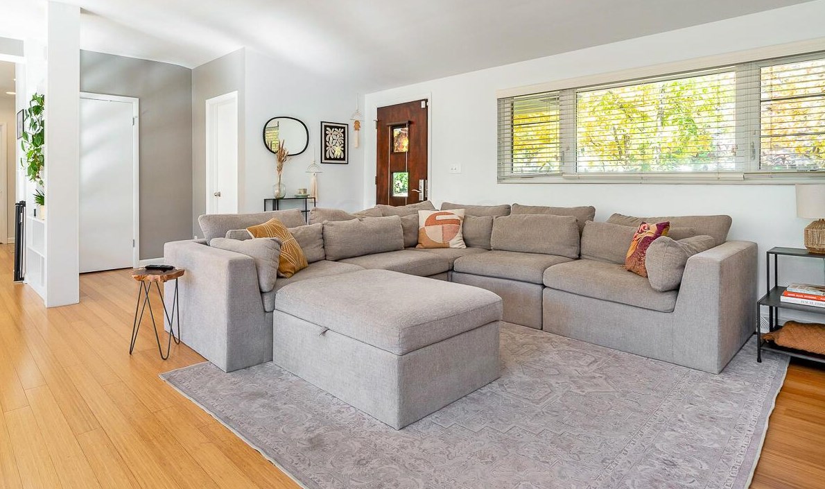 2845 Maryland Ave, Columbus OH  43209-1155 exterior