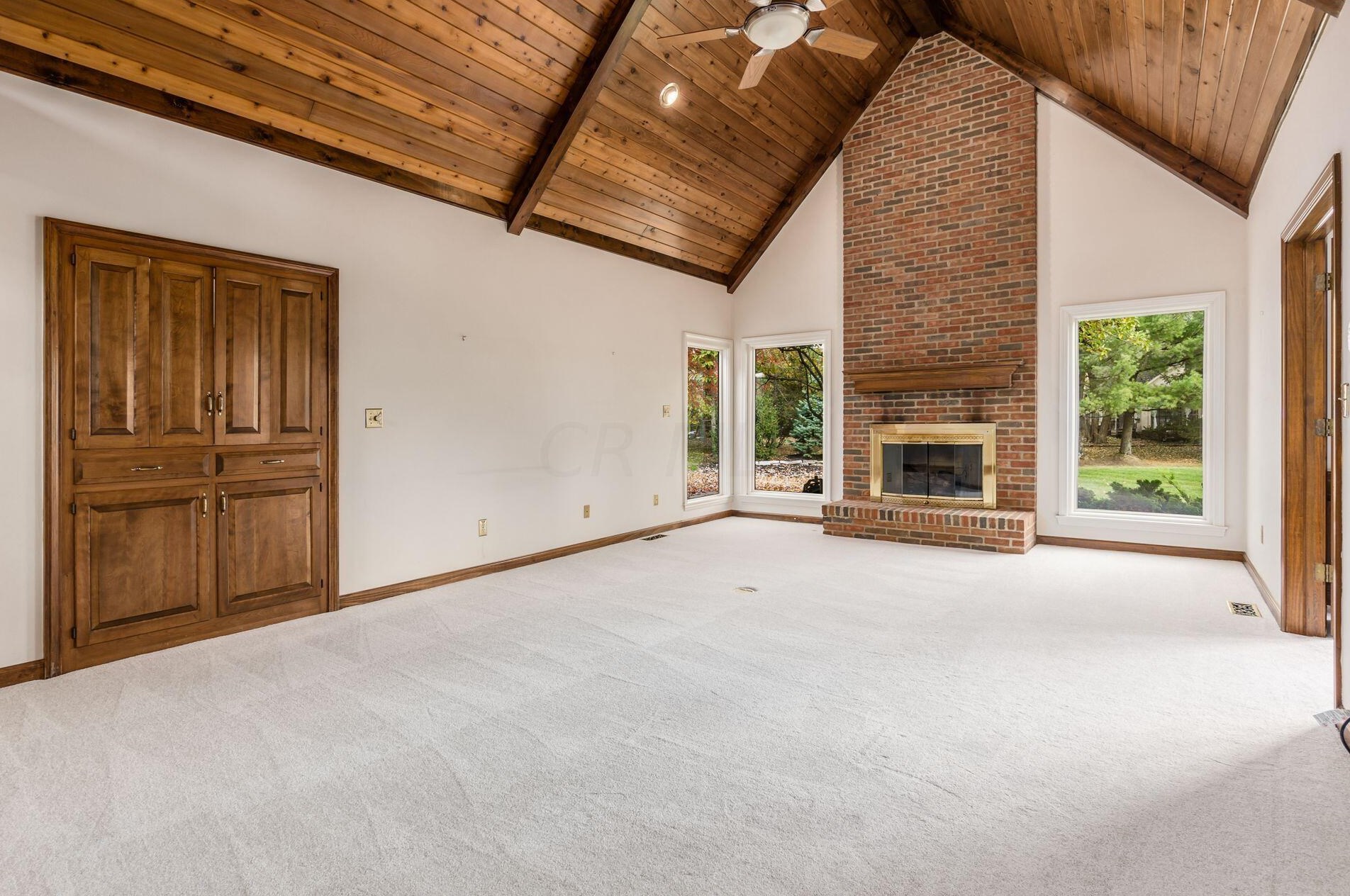 6168 Abbotsford Dr, Dublin OH  43017-8674 exterior