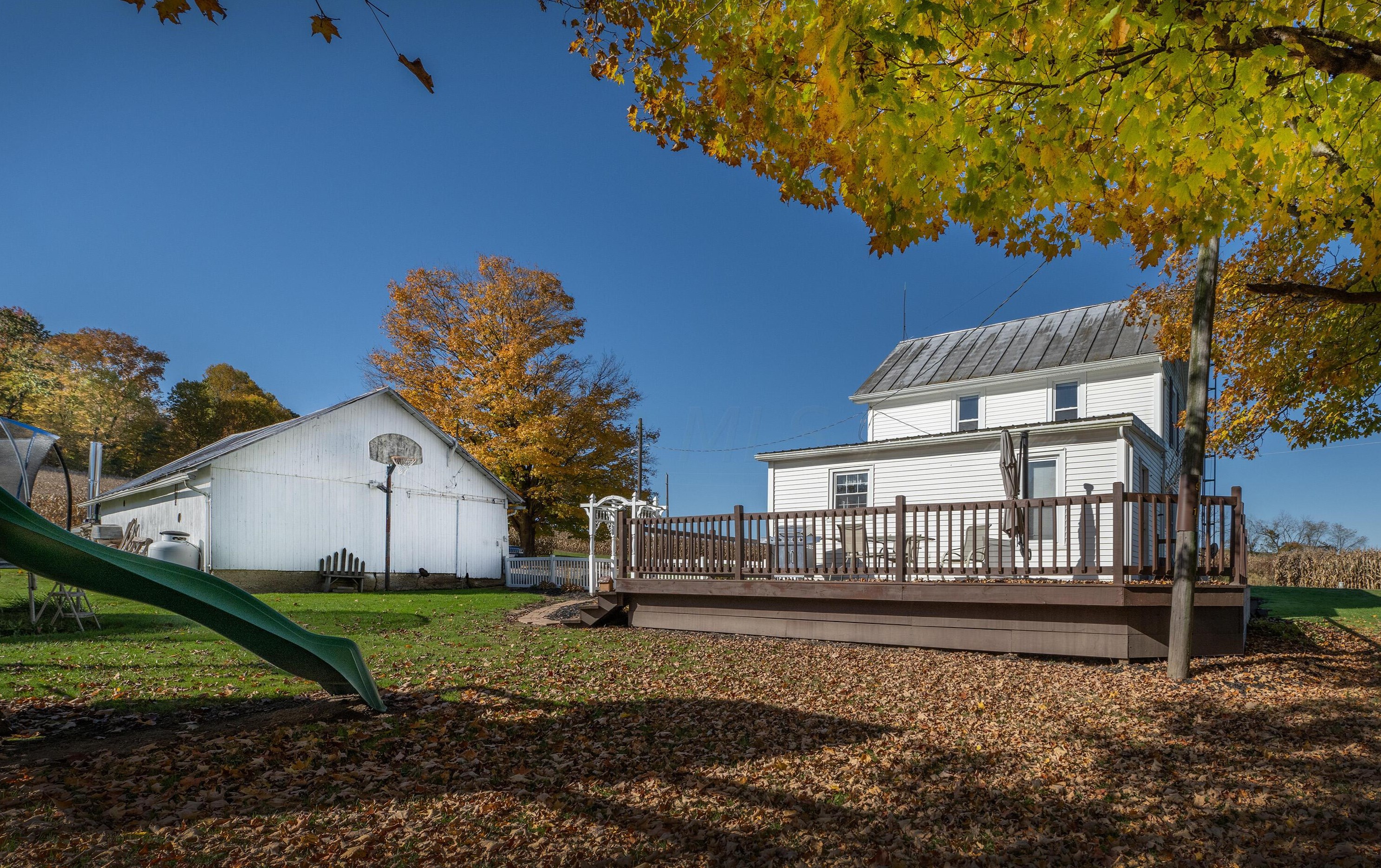 17700 Liberty Rd, Fredricktwn OH  43019-9784 exterior