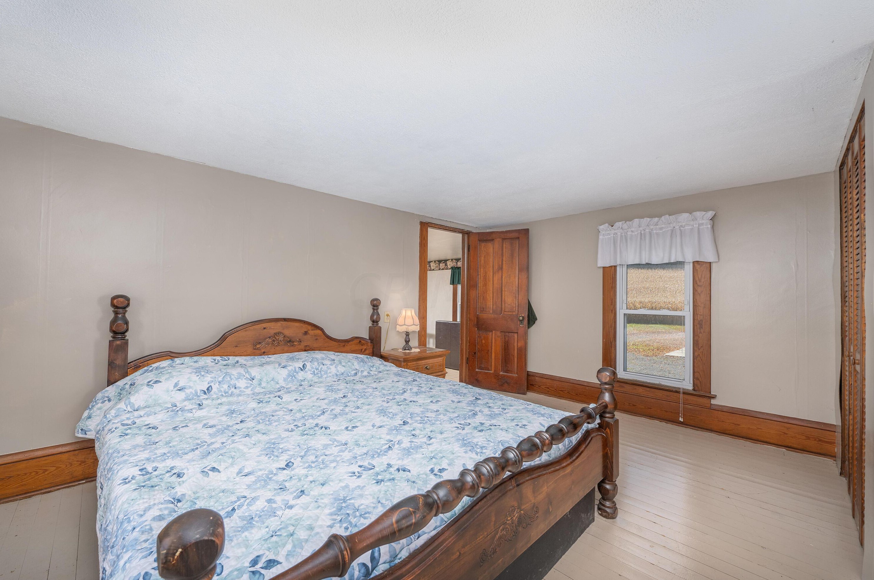 17700 Liberty Rd, Fredricktwn OH  43019-9784 exterior