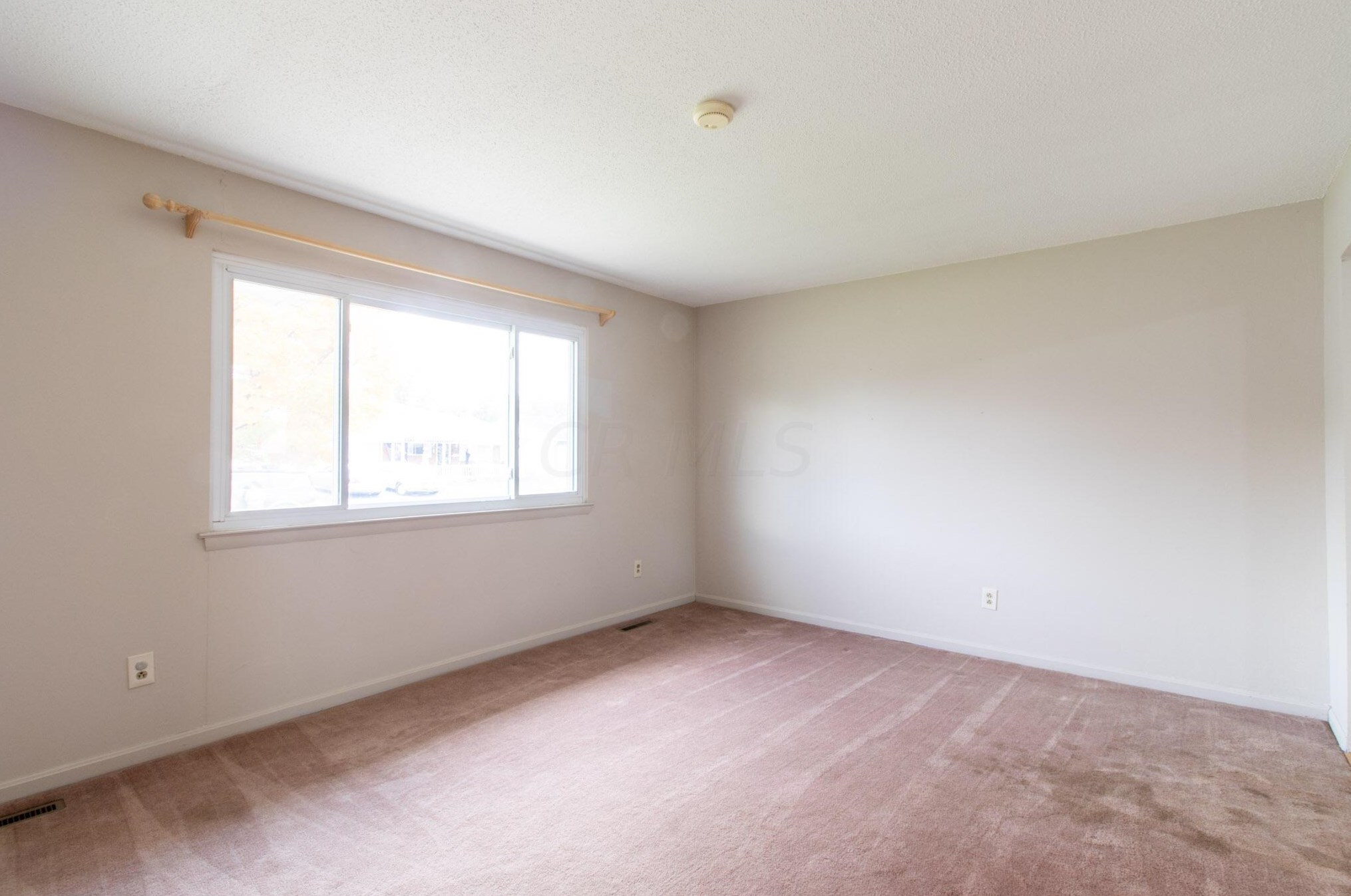 4894 Downing Dr, Columbus OH  43232-4602 exterior