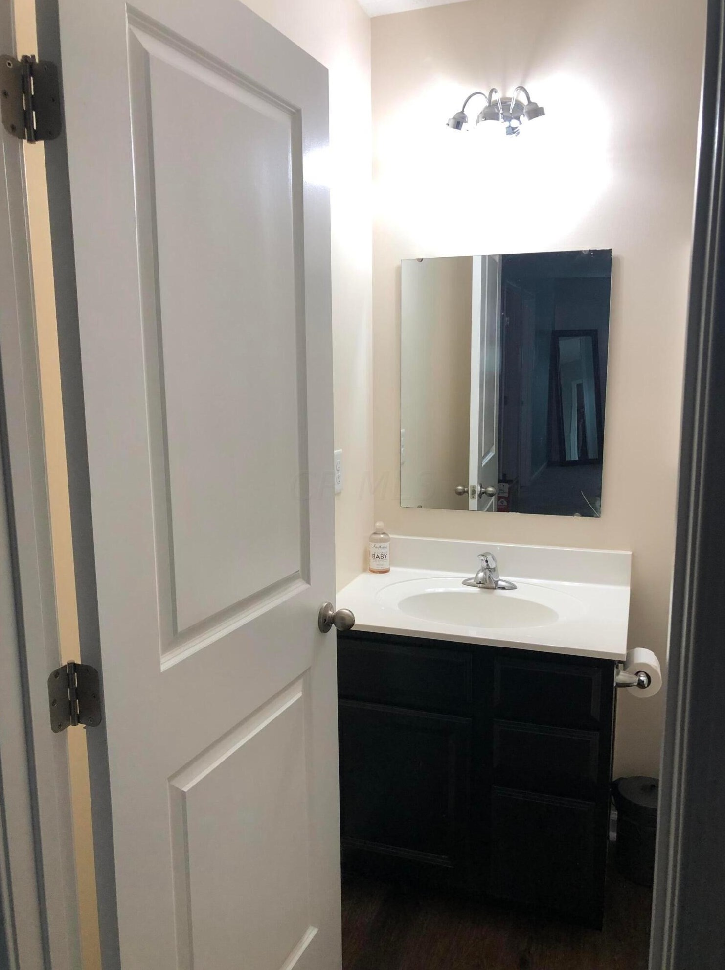 2015 Sun Ridge St, Lancaster OH  43130-1241 exterior