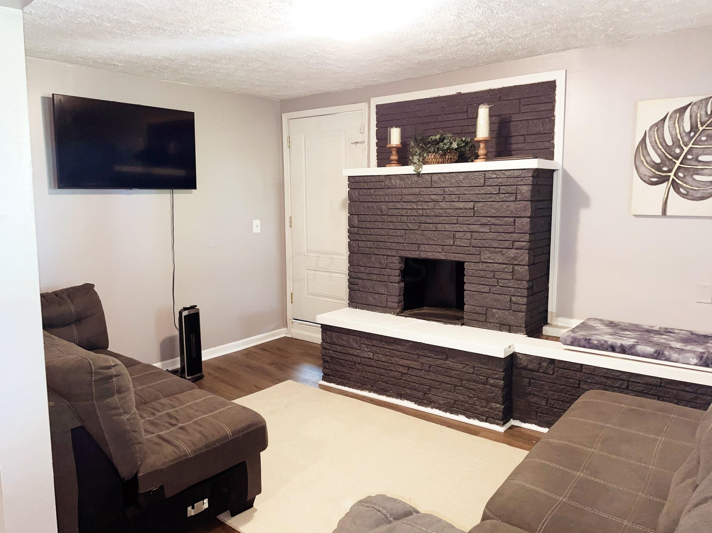 3126 Medina Ave, Columbus OH  43224-4221 exterior