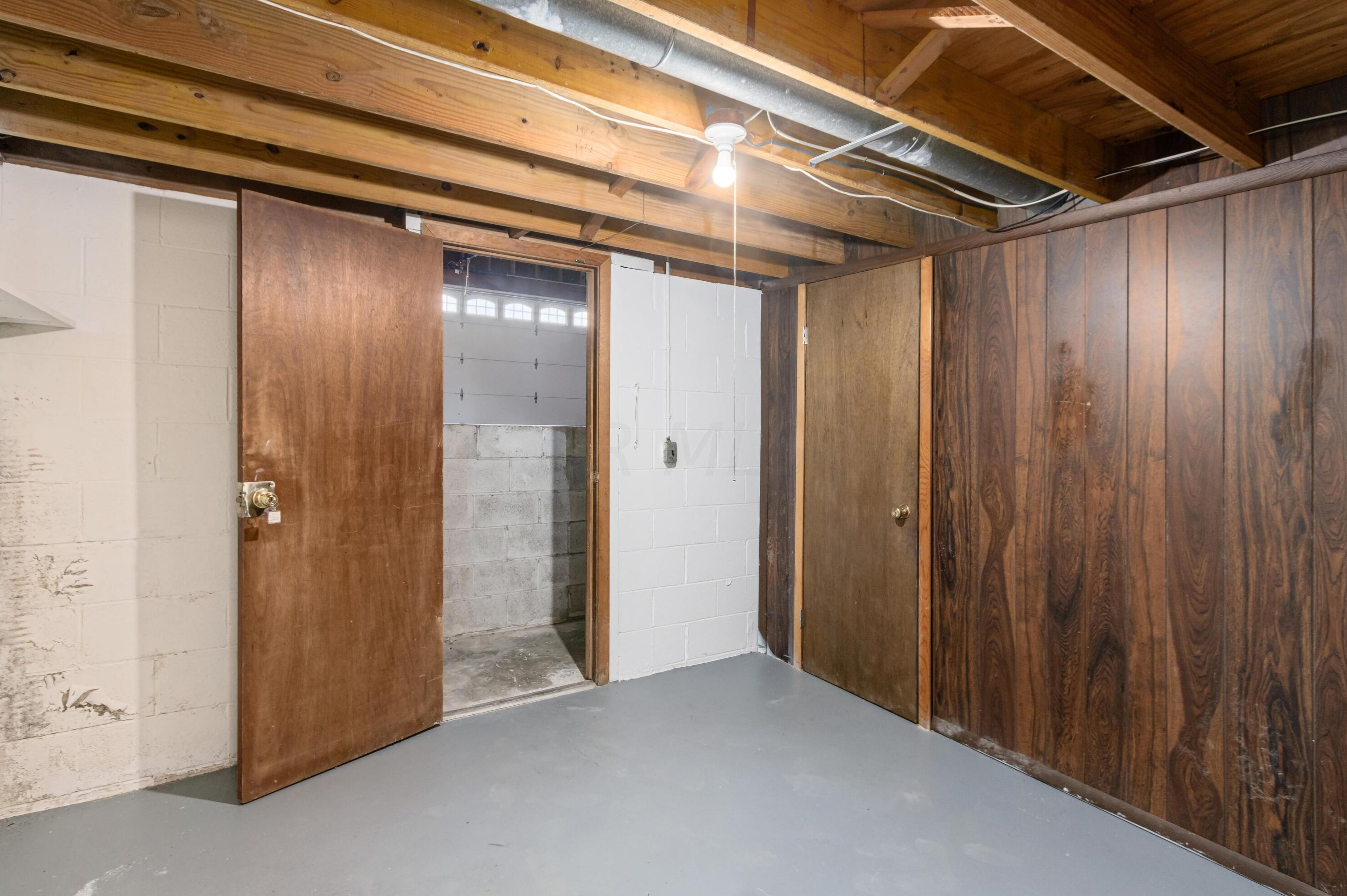 420 Charleston Ave, Columbus OH  43214-1302 exterior