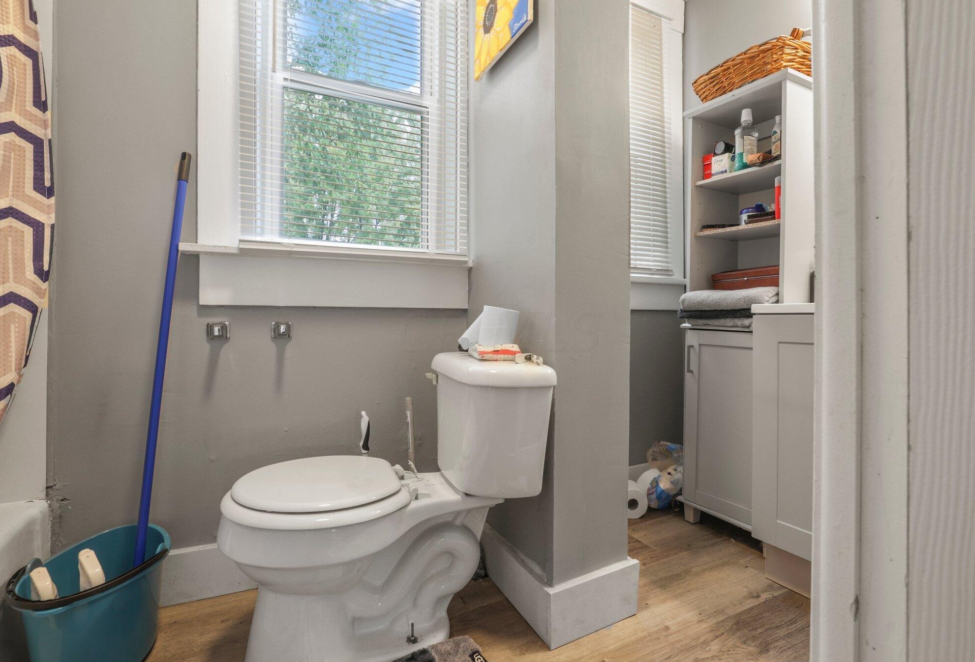 322 Stanaford Pl, Columbus OH  43207-1958 exterior