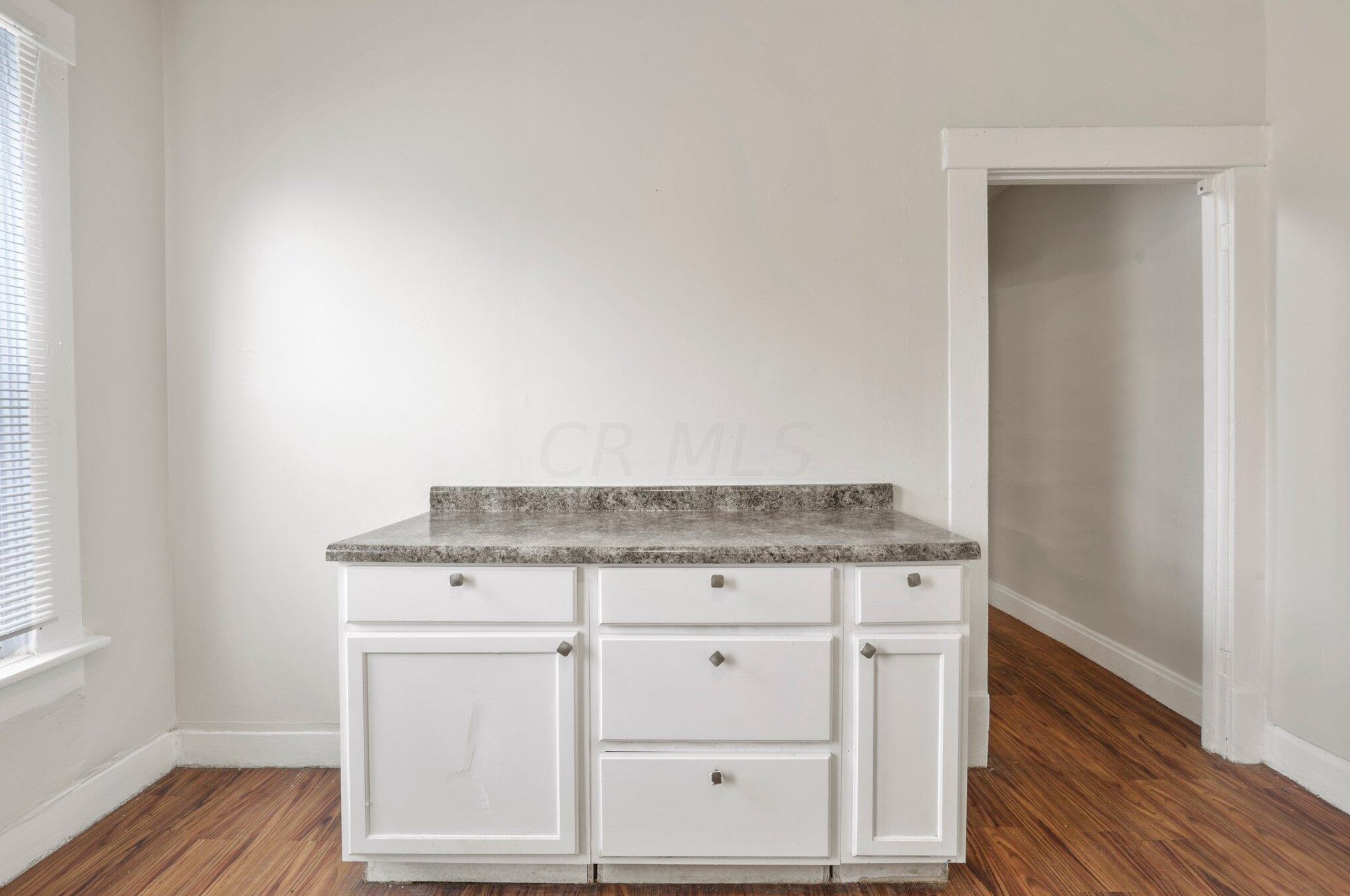 322 Stanaford Pl, Columbus OH  43207-1958 exterior