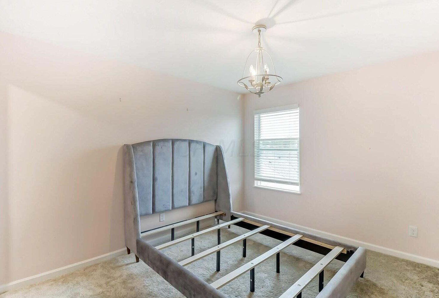 934 Thornhill Pl, Lancaster OH  43130-7730 exterior